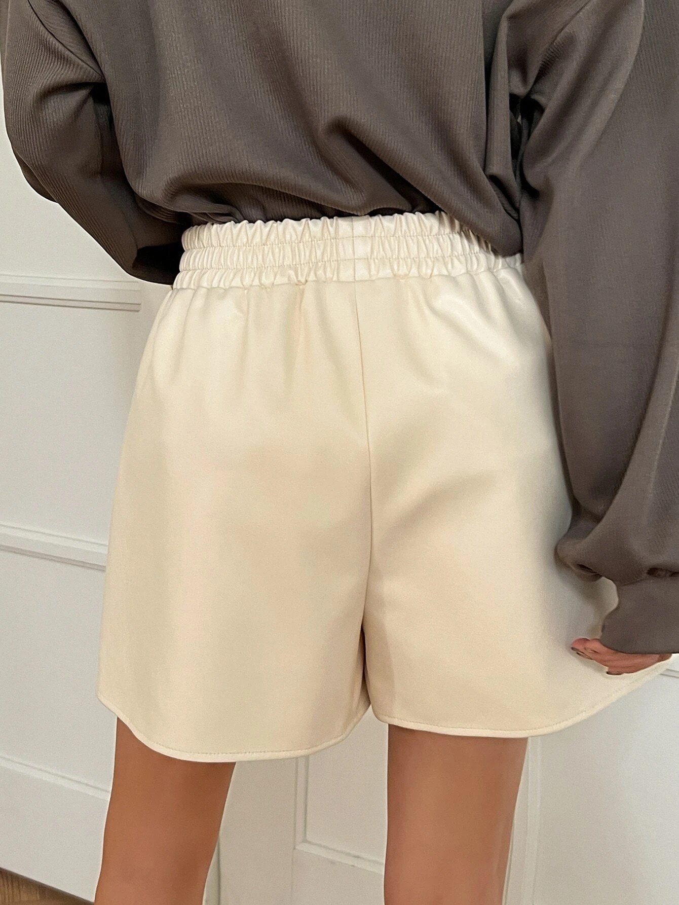 Shorts con vita elastica pu