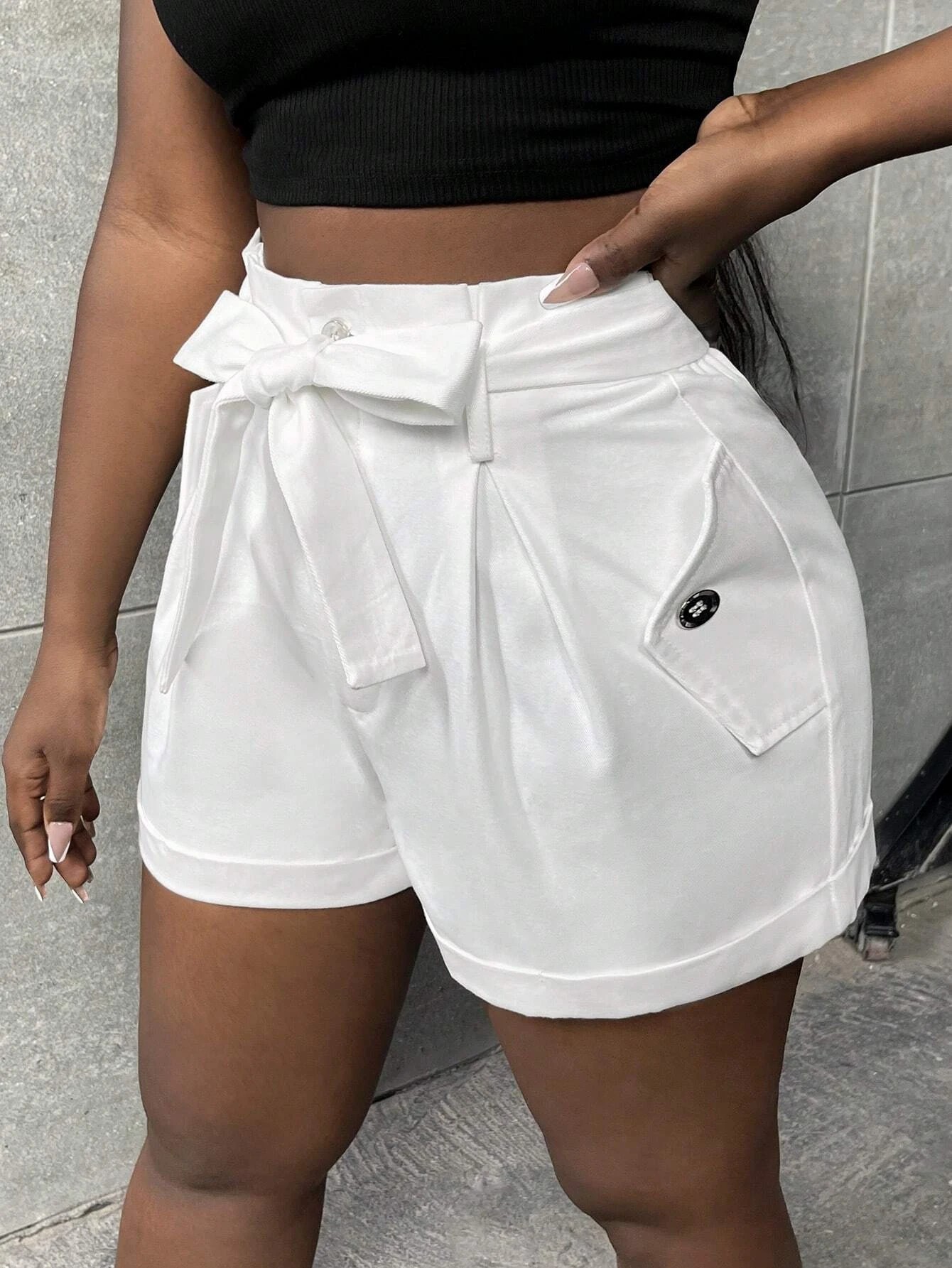 Shorts con cintura vita alta