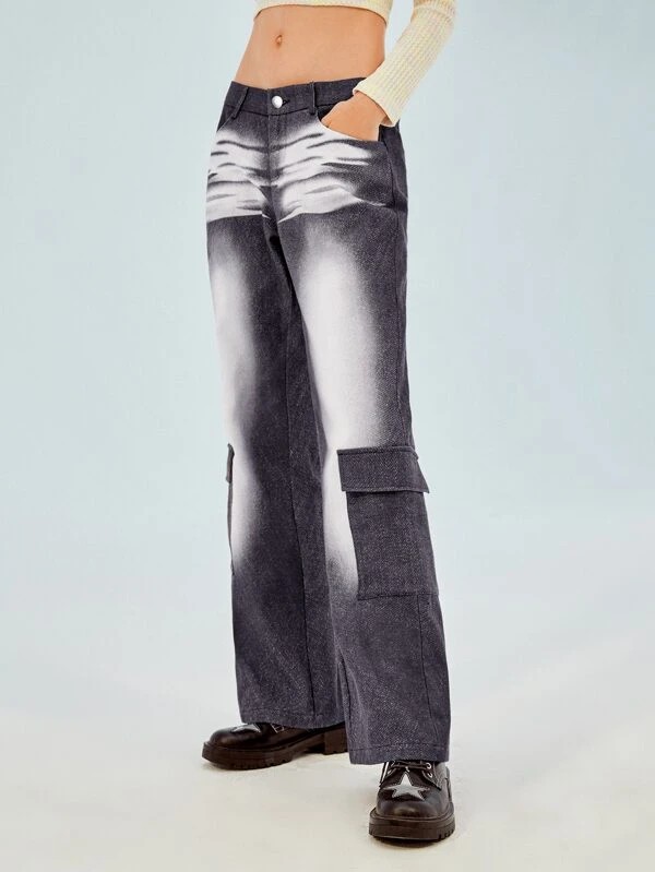 Pantaloni color block con tasca laterale e gamba svasata