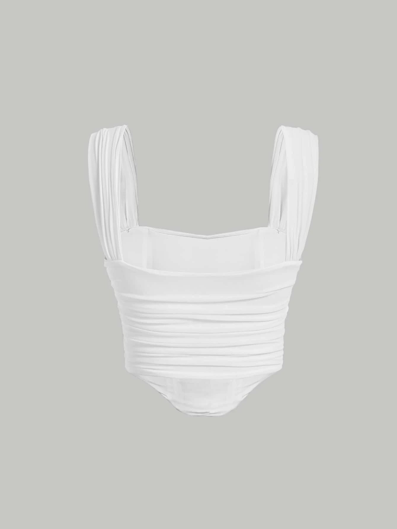 Top plissettato con orlo bandana e larghe bretelle.