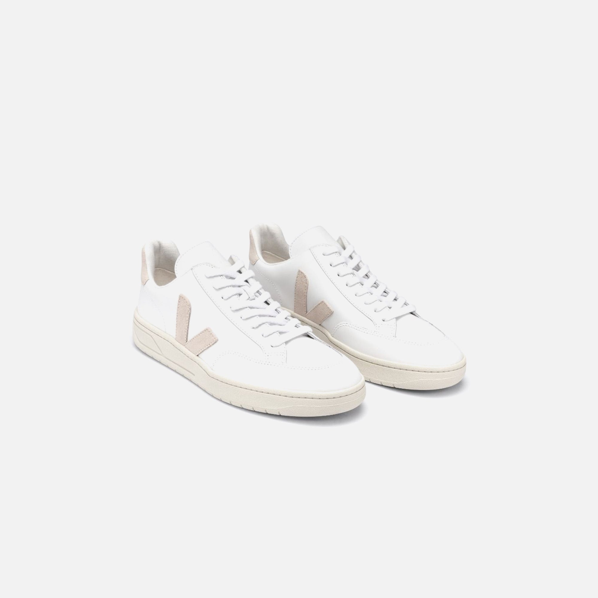 Veja V-12 Leather - White Sable