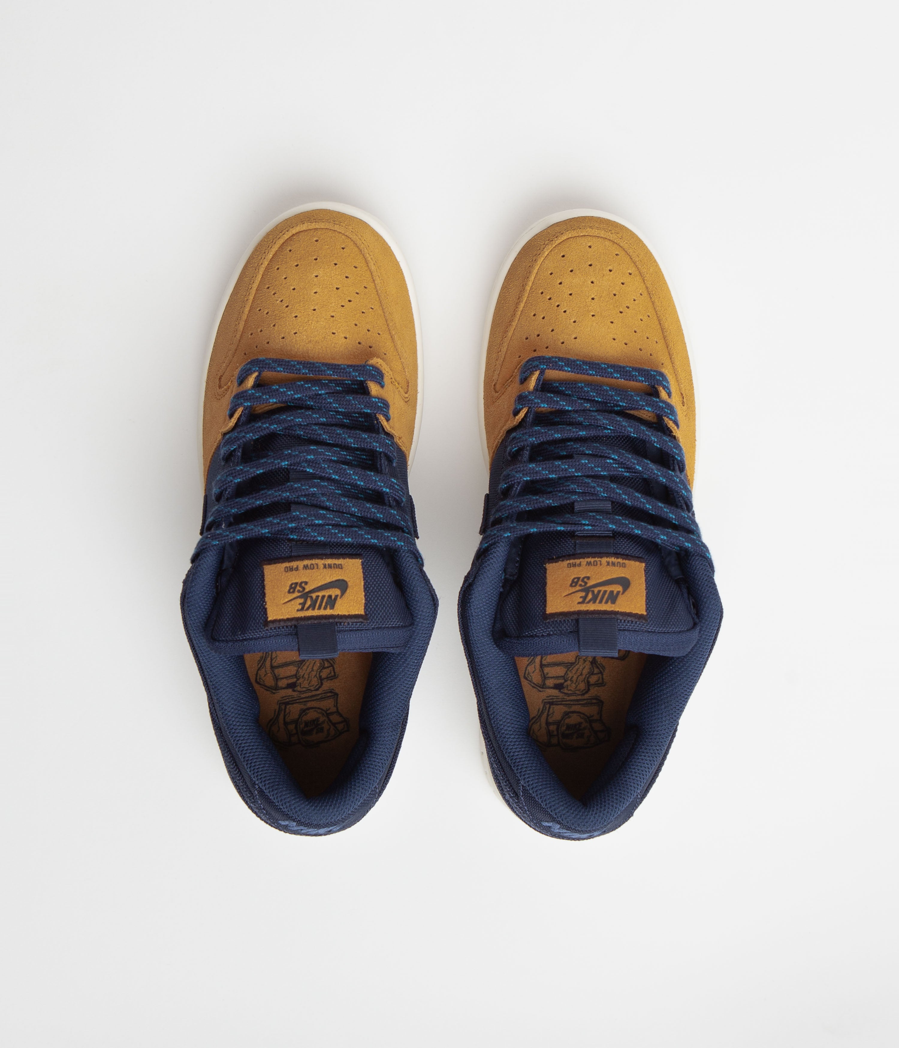 Nike SB Dunk Low Pro Premium Shoes - Midnight Navy / Midnight Navy - Desert Ochre