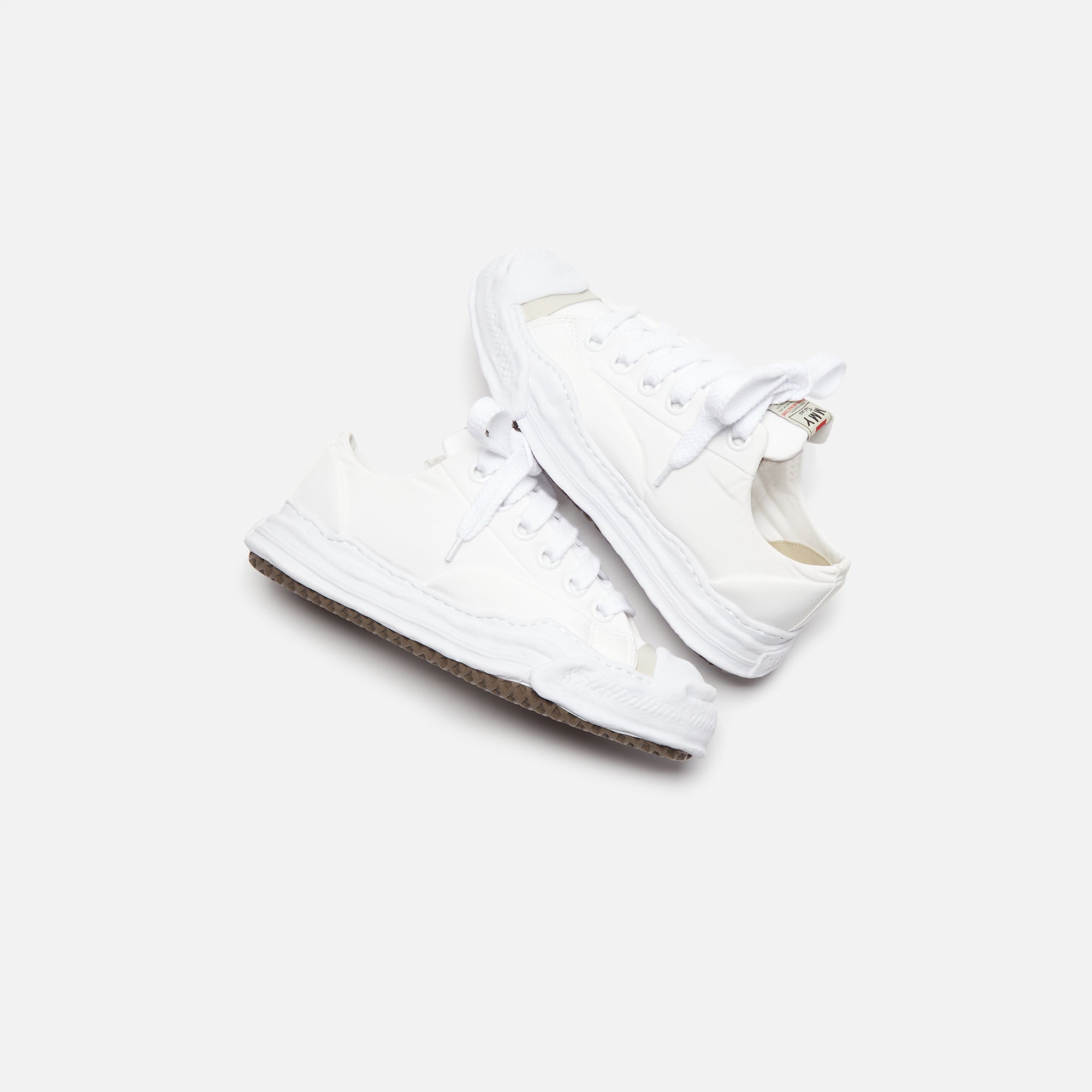 Mihara Yasuhiro Hank Low OG Sole Nylon Puffer - White