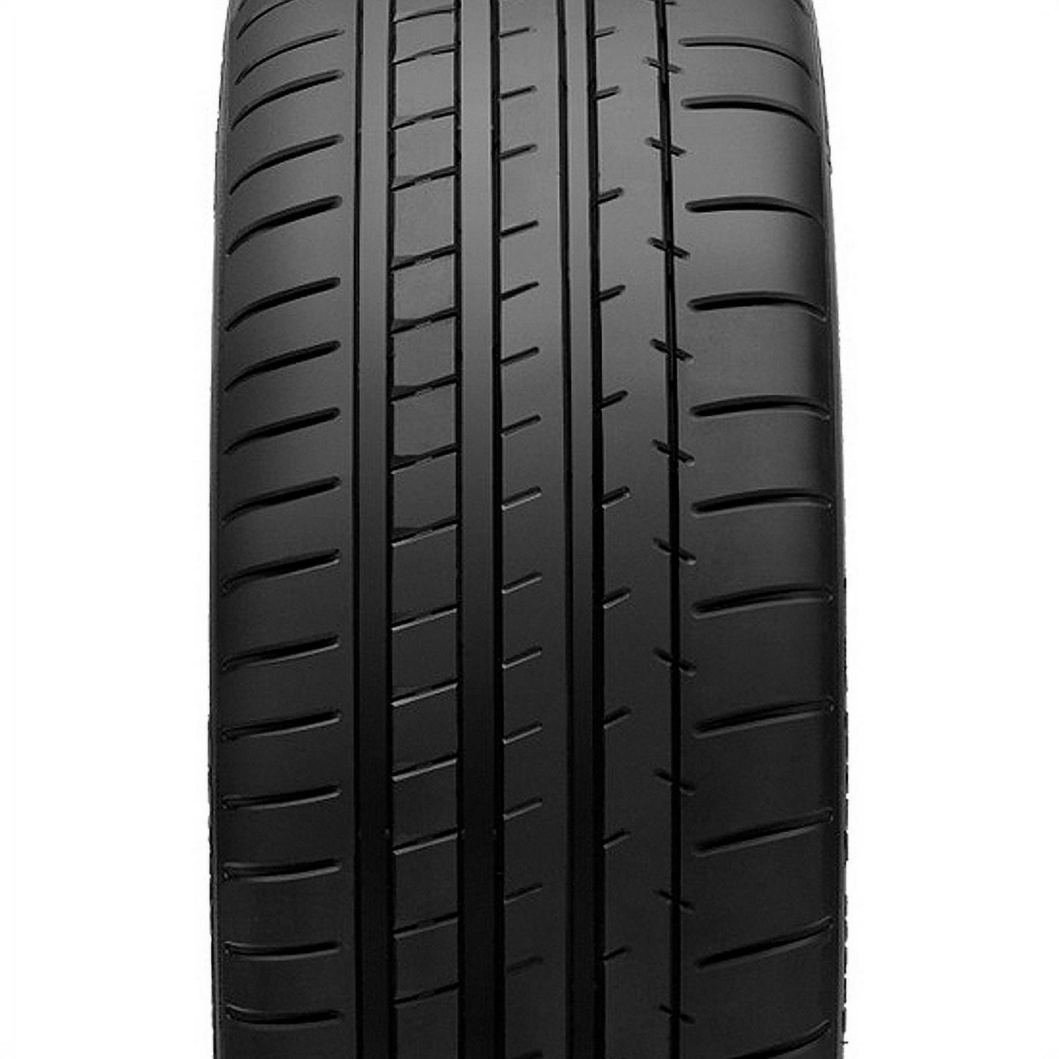 Michelin Pilot Super Sport Max Performance Tire P245/40ZR18 (93Y)