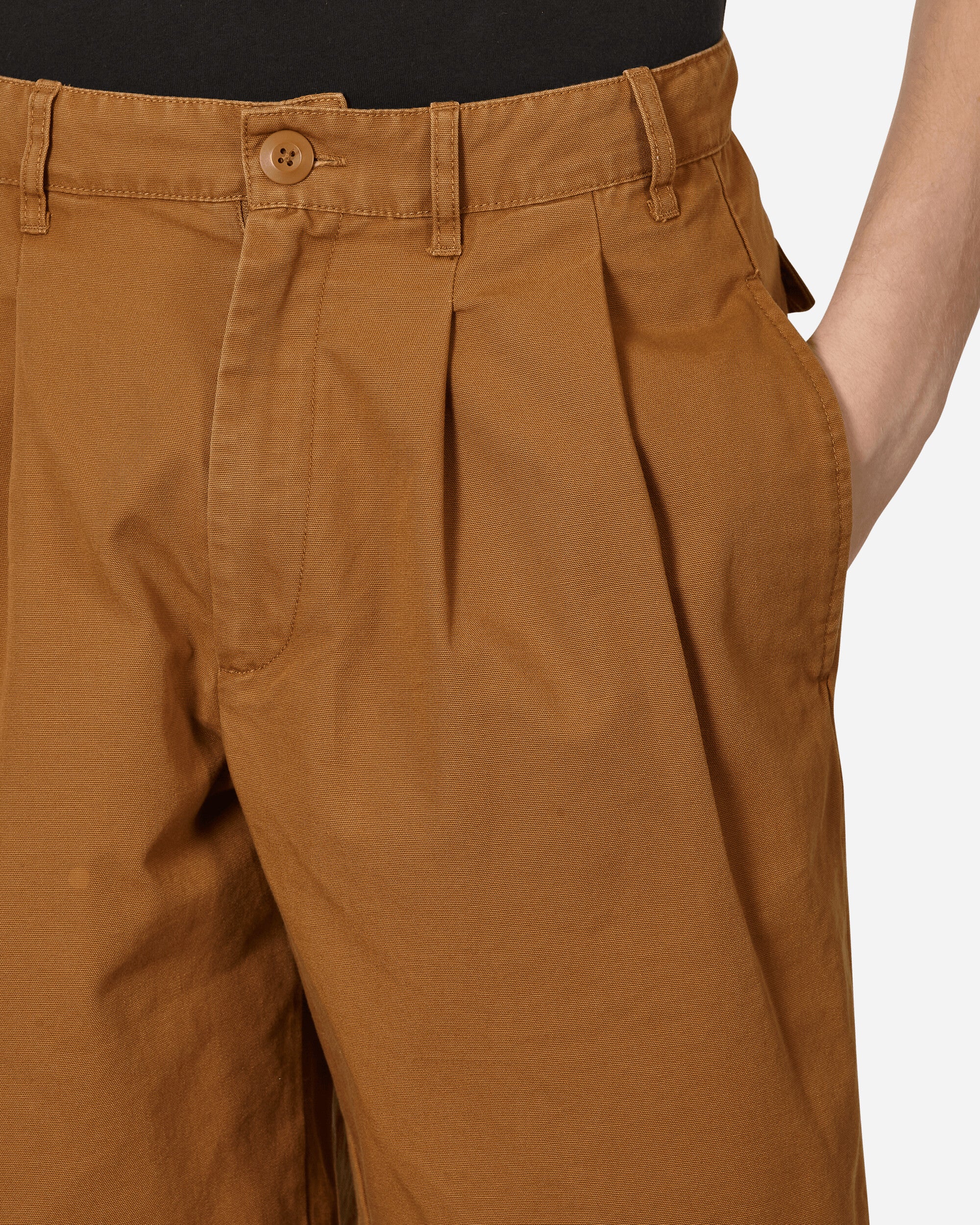 Pleated Chino Shorts Brown