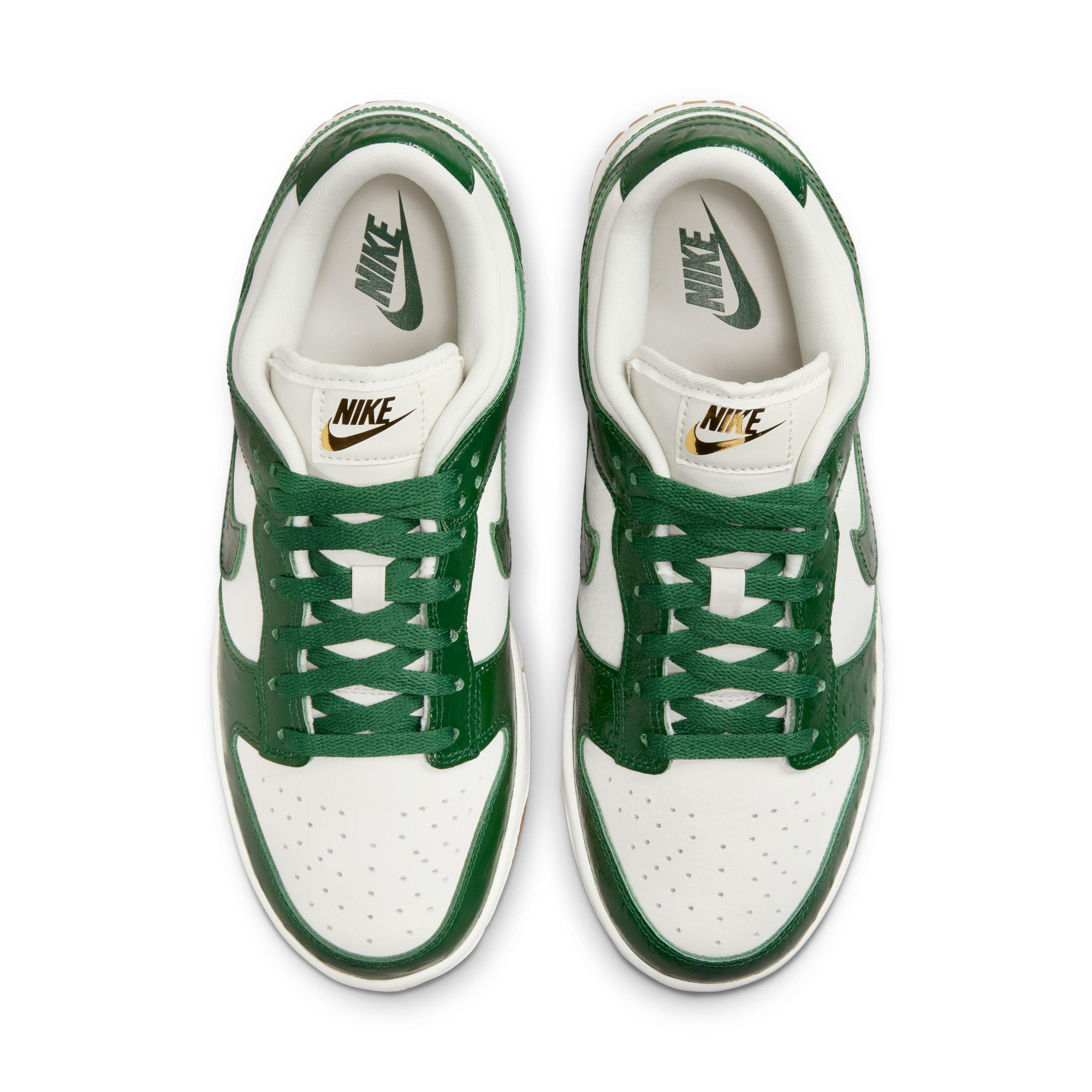 Wmns Dunk Low LX 'Gorge Green'