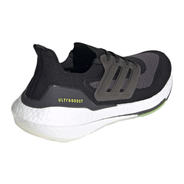 UltraBoost 21