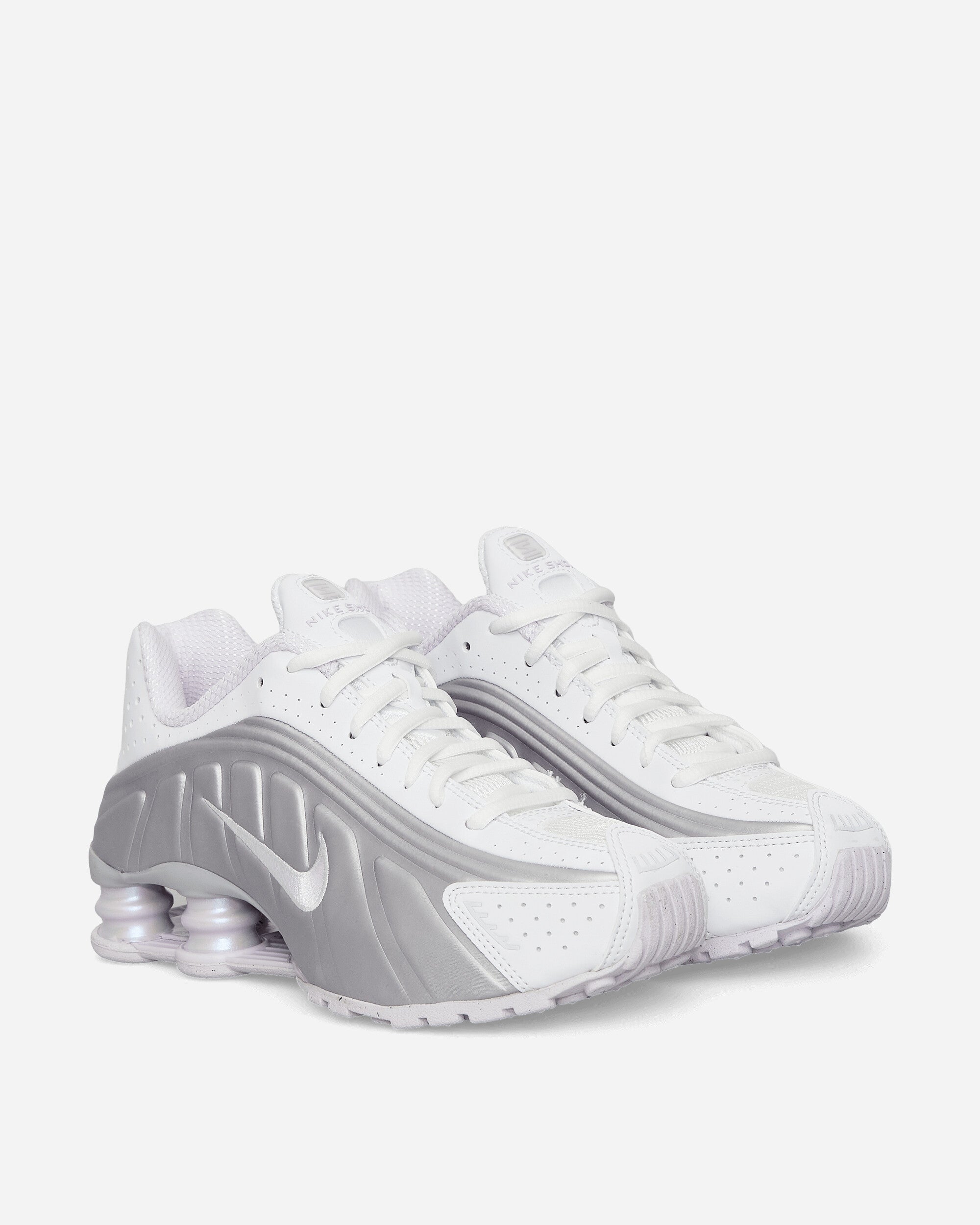 WMNS Shox R4 Sneakers White / Barely Grape