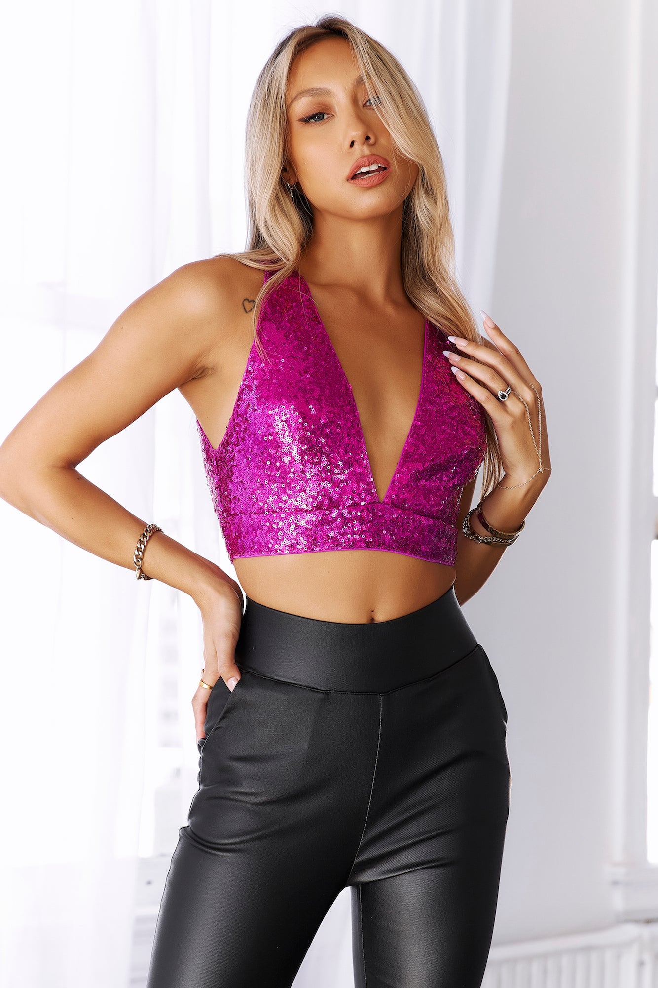 HELLO MOLLY Shimmer Off Crop Pink Sequin