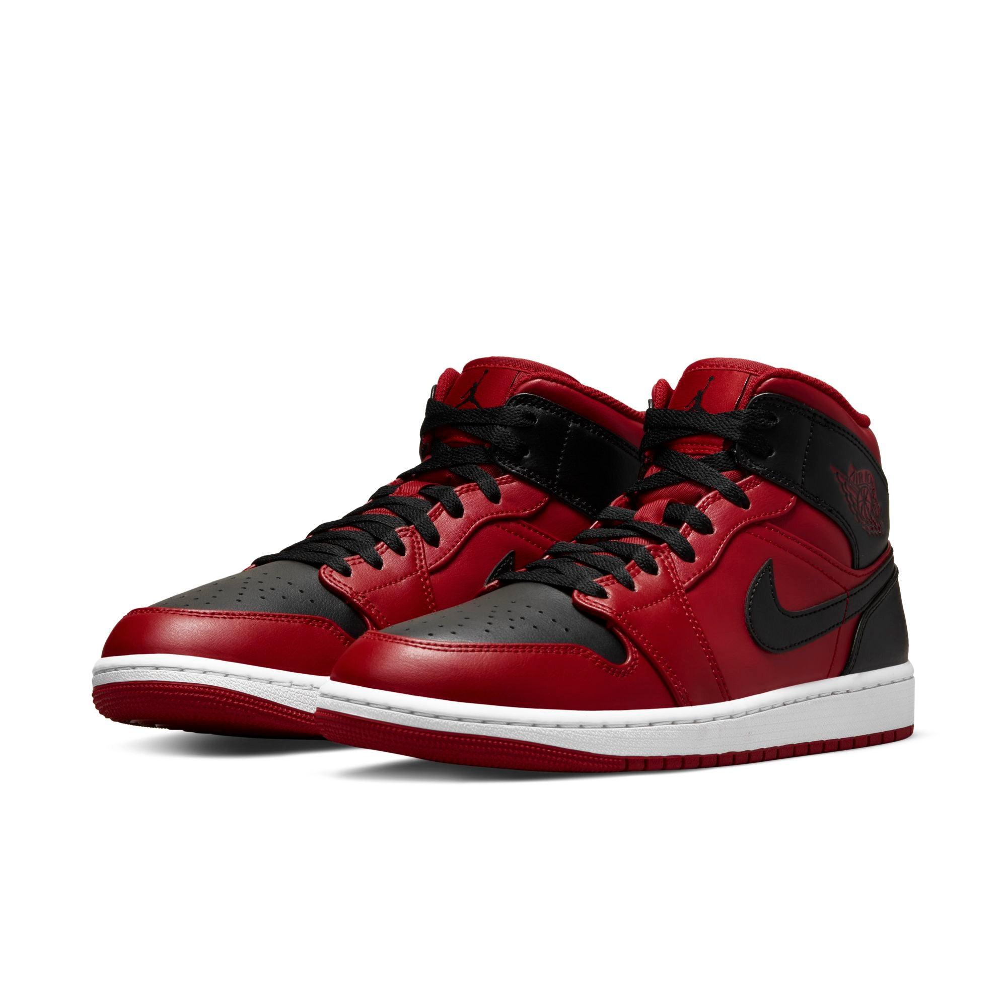 Air Jordan 1 Mid 'Reverse Bred'