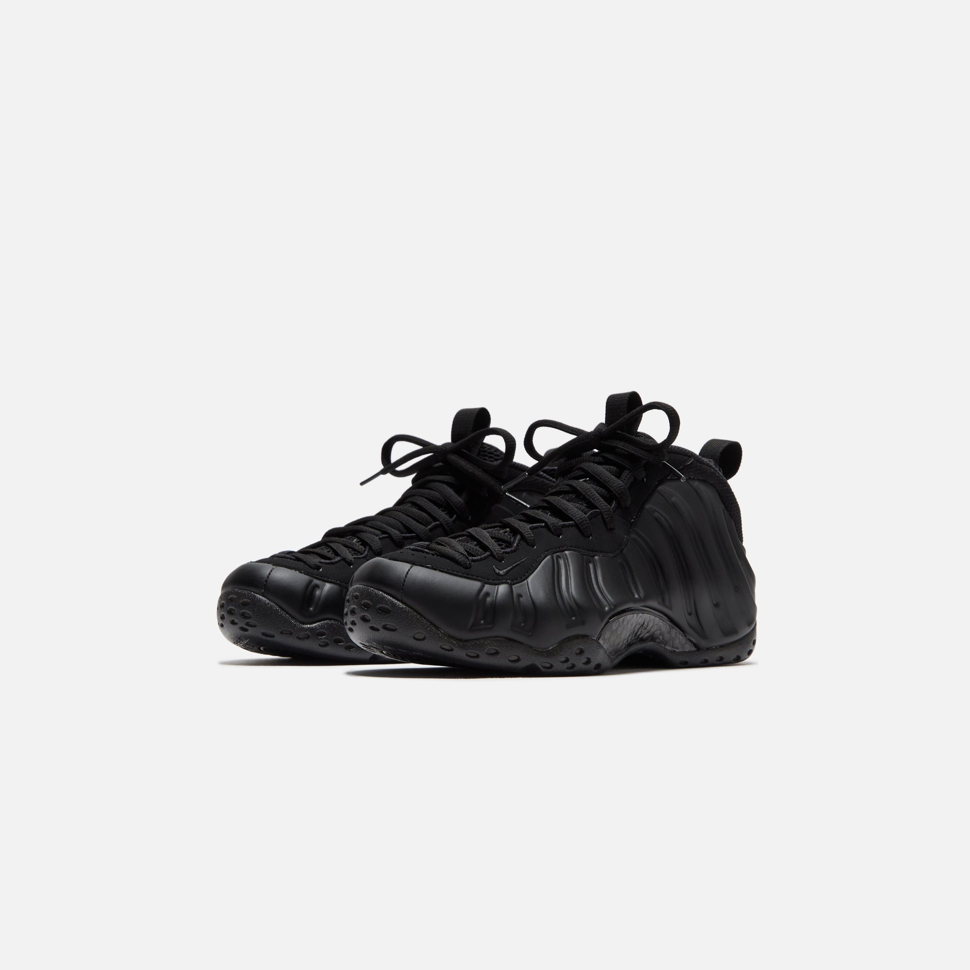 Nike Air Foamposite One - Black / Anthracite / Black