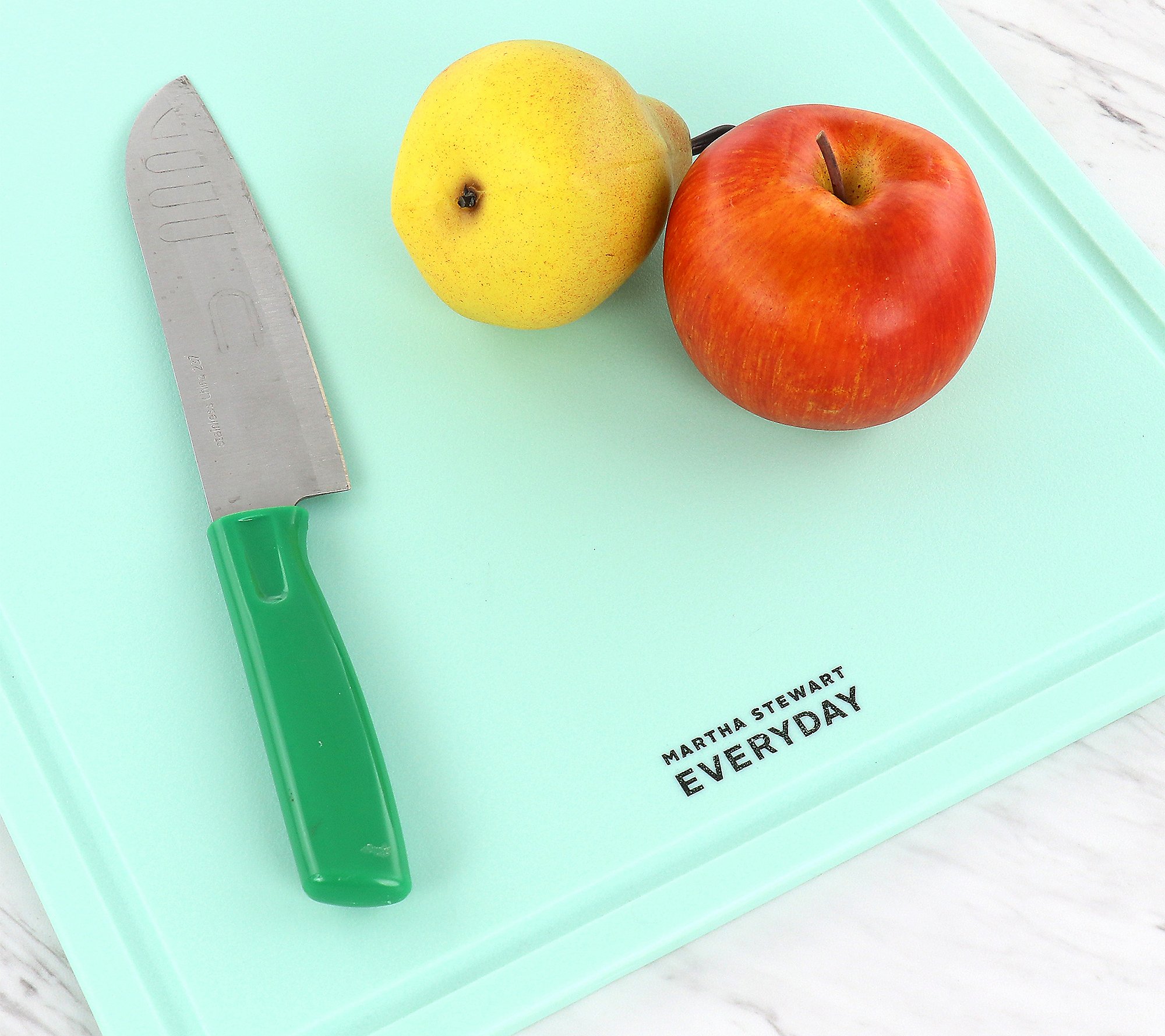 Martha Stewart Everyday 18x13 Inch Plastic Cutting Board
