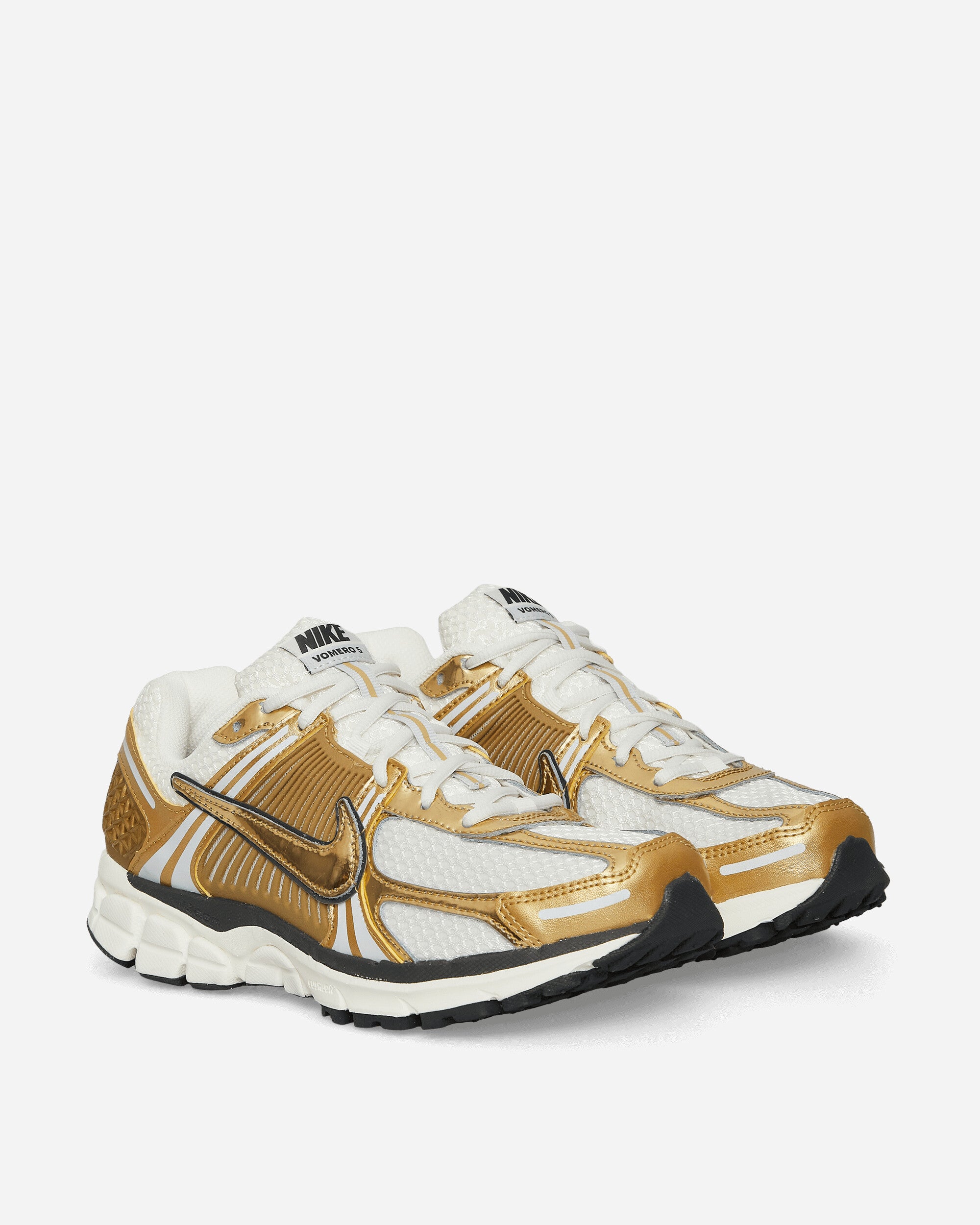 WMNS Zoom Vomero 5 Gold Sneakers Photon Dust / Metallic Gold