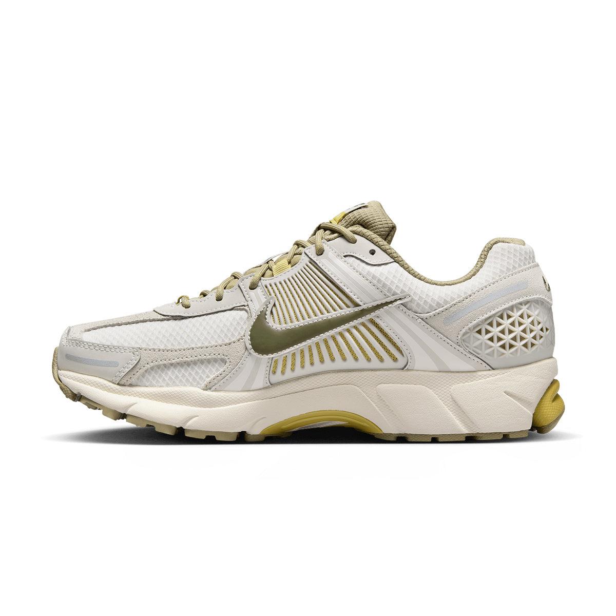 Zoom Vomero 5 'Light Bone Medium Olive'