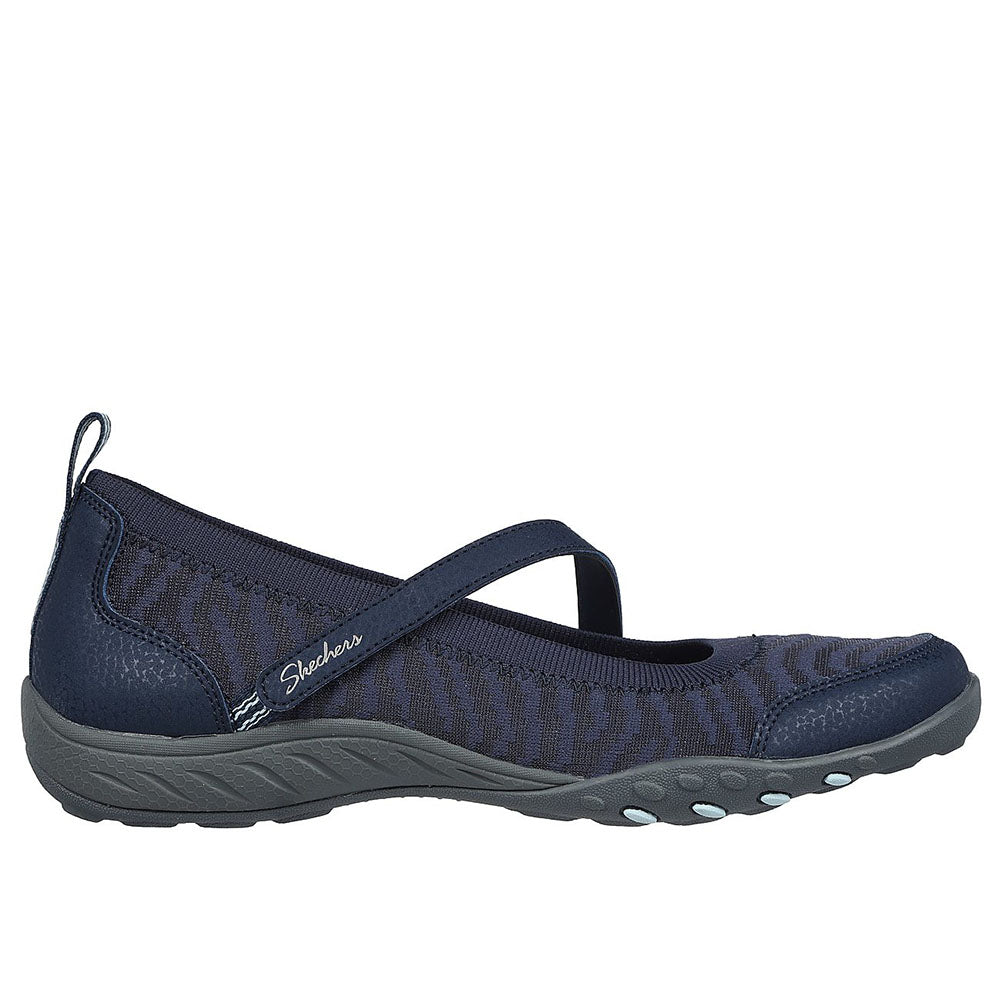 Skechers Women Active Breathe-Easy Shoes - 100264-NVY