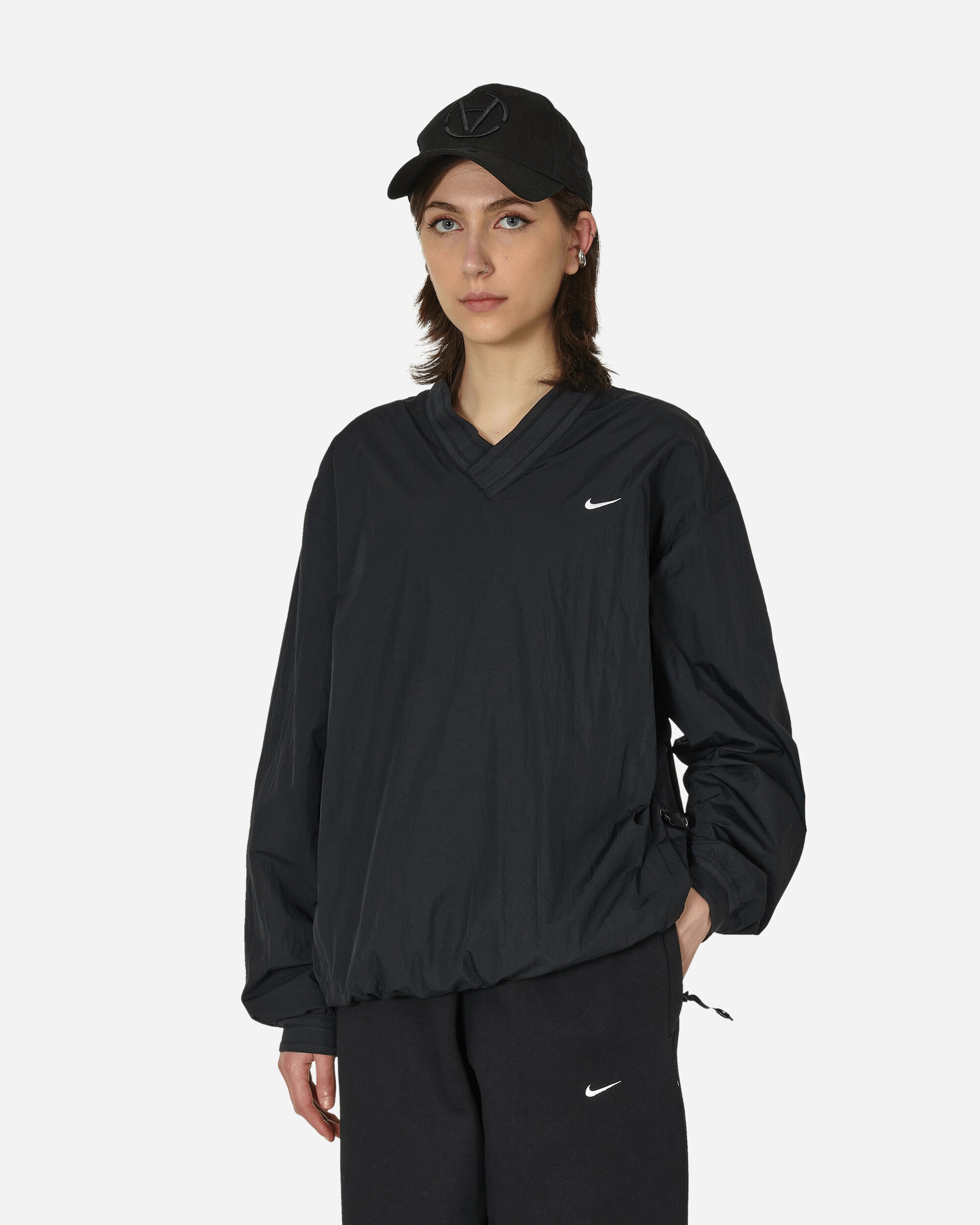 Solo Swoosh Windshirt Black / White