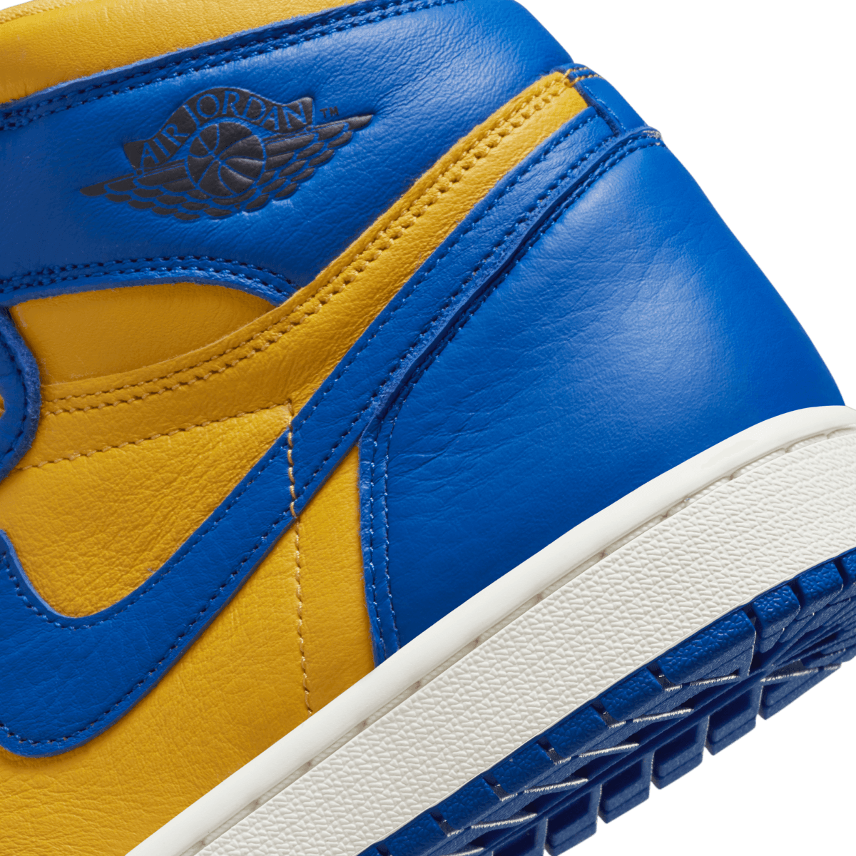 Wmns Air Jordan 1 Retro High OG 'Reverse Laney'