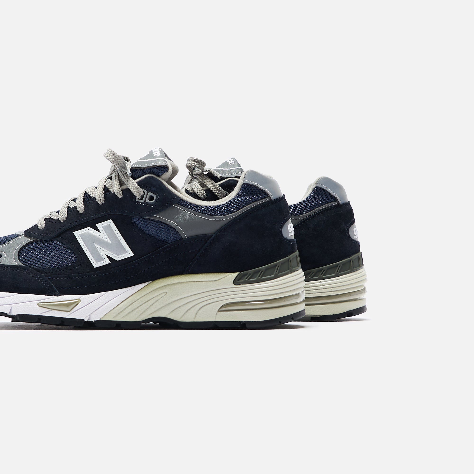 New Balance Made in UK 991 - Navy / White