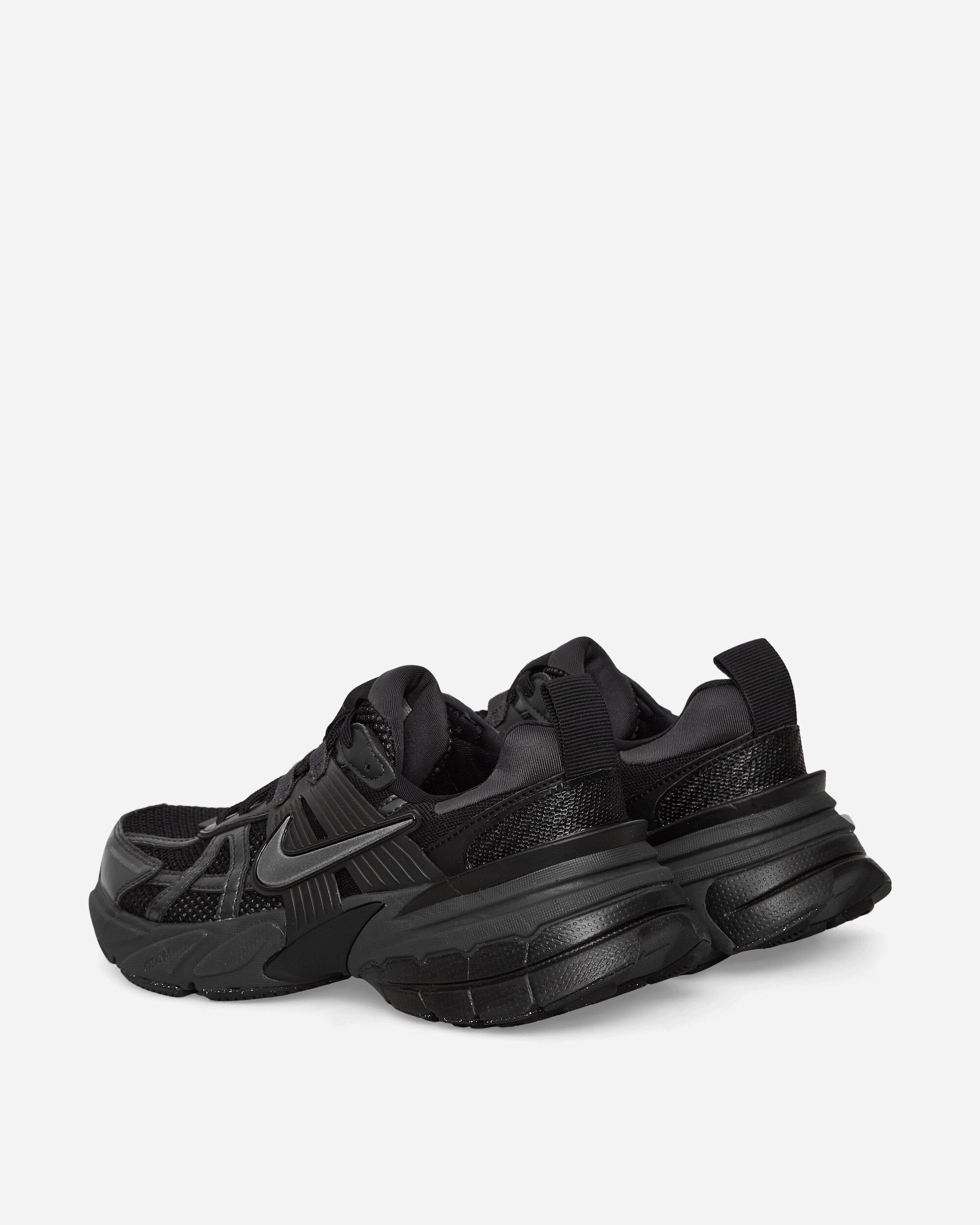 WMNS V2K Run Sneakers Black / Dark Smoke Grey