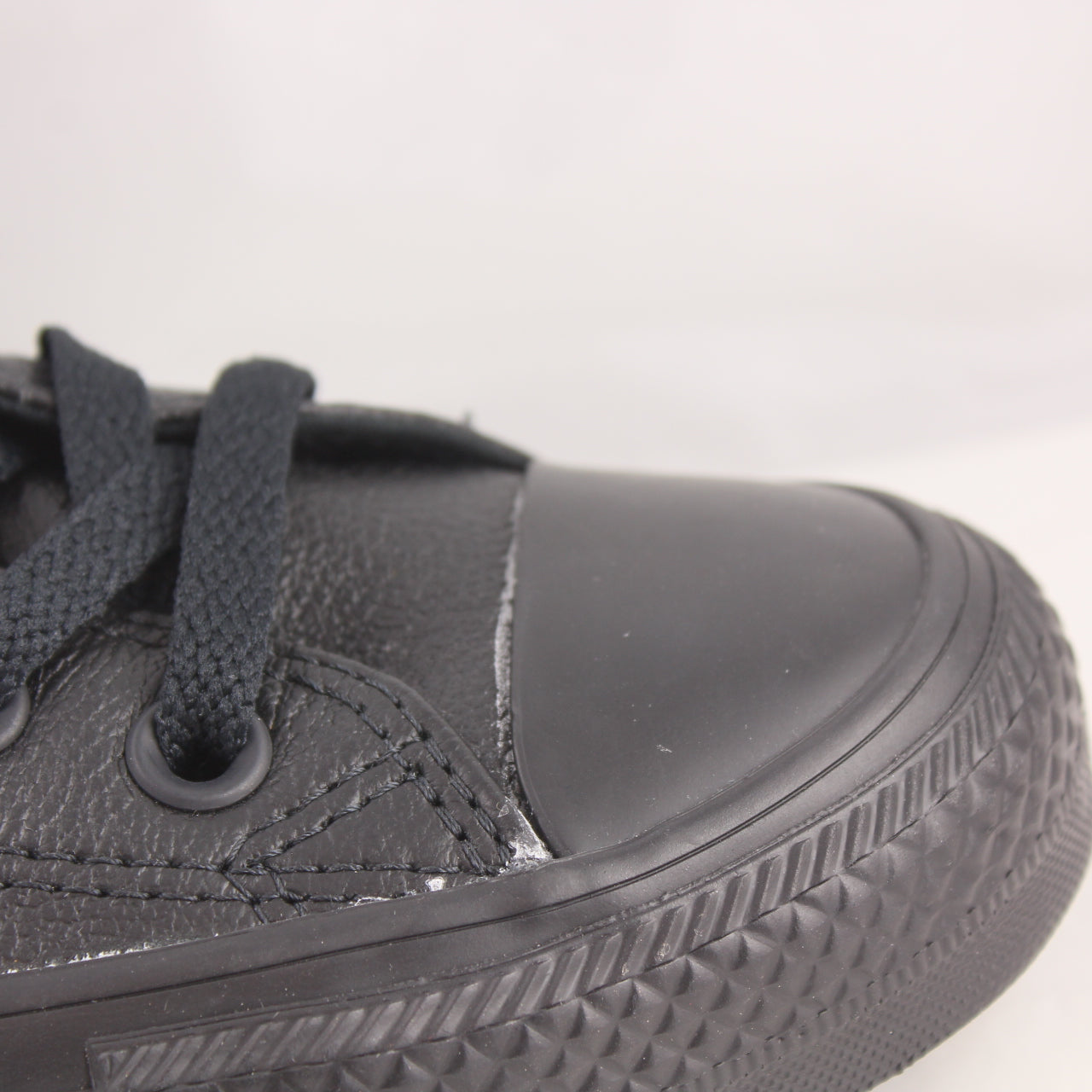 Mens Converse Allstar Low Leather Black Mono Leather Trainers