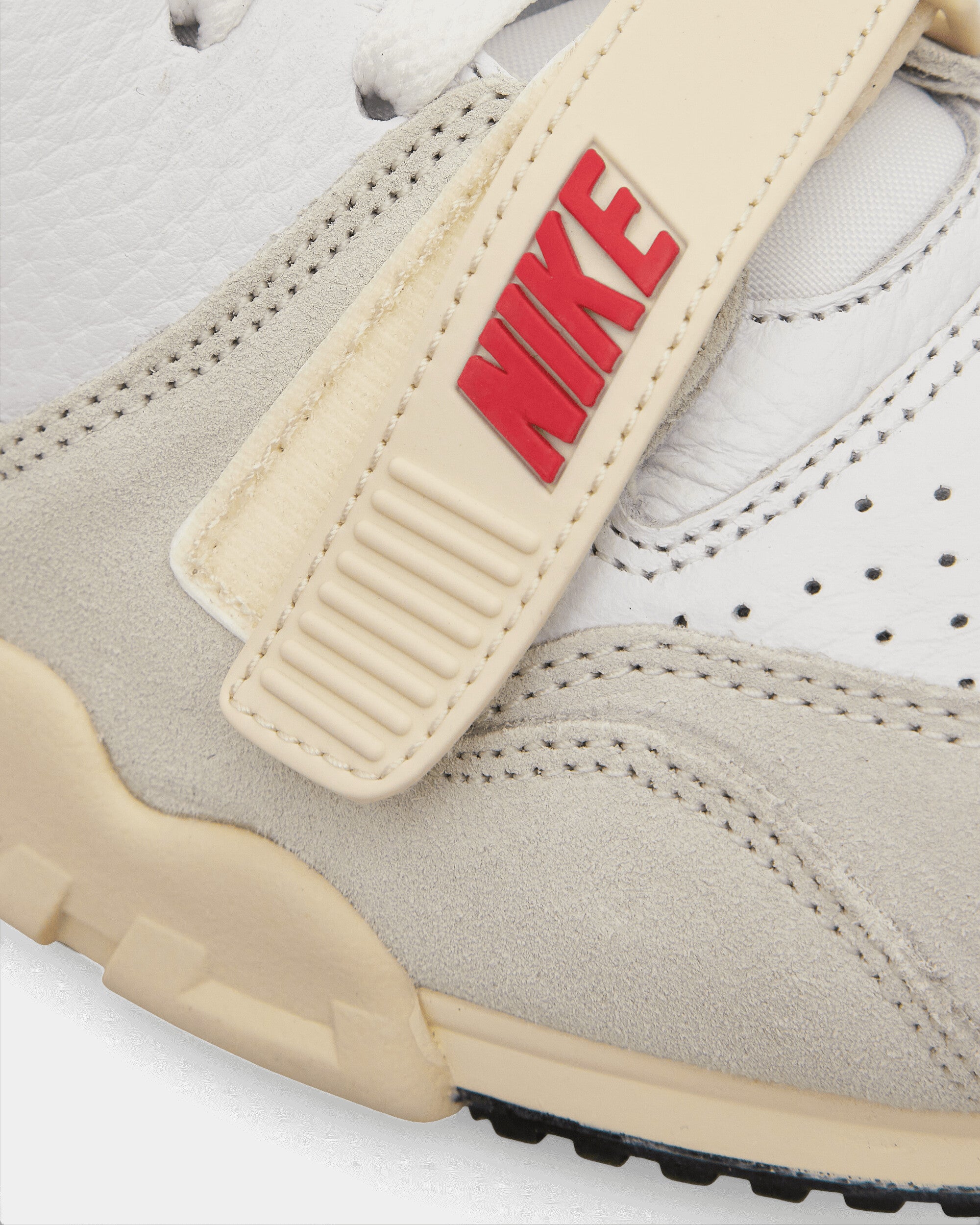 Air Trainer 1 Sneakers White / University Red