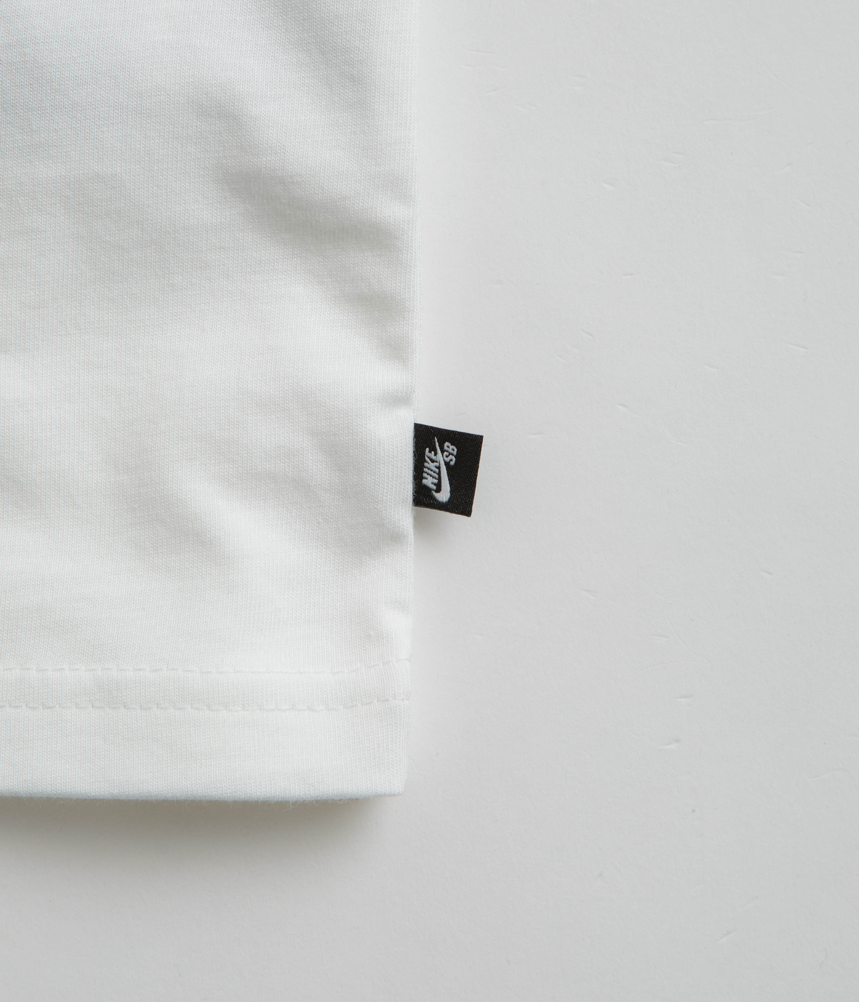 Nike SB Logo T-Shirt - White / Black / Black