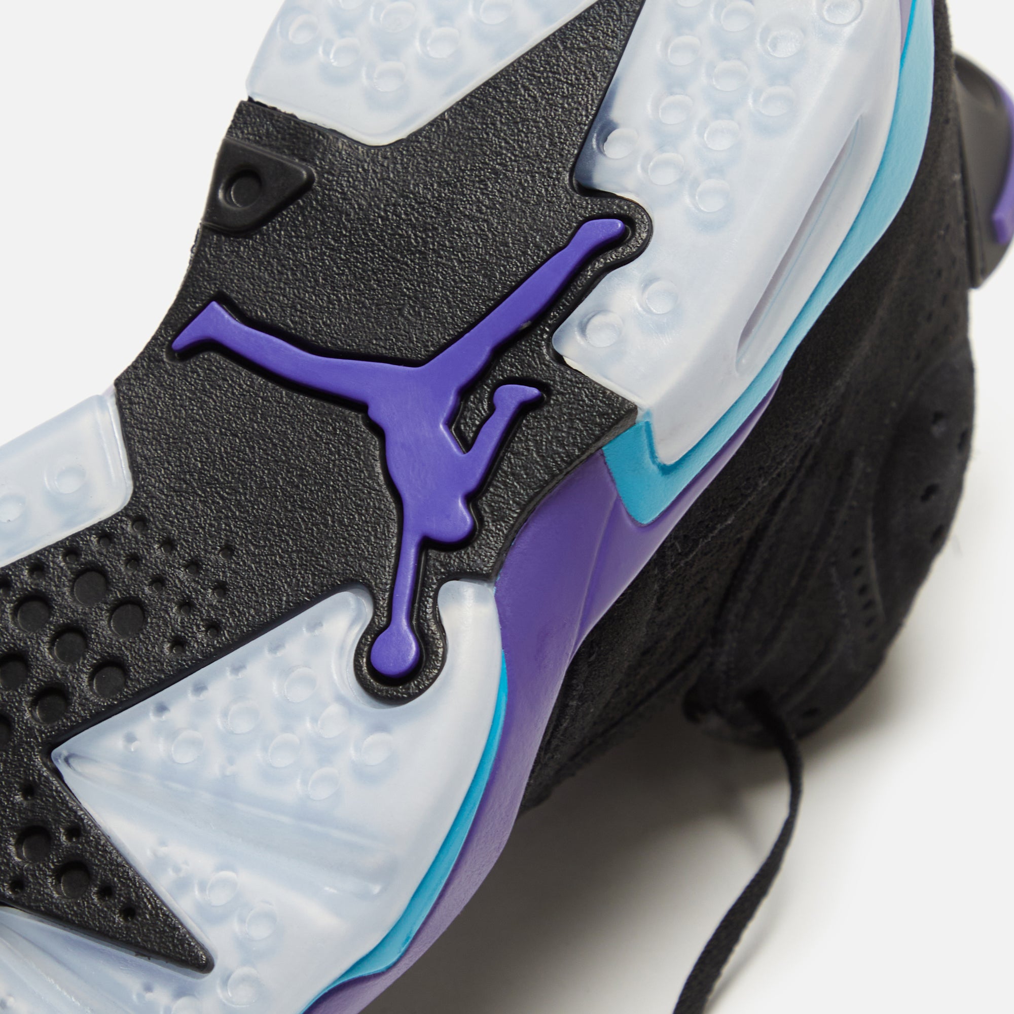 Nike Air Jordan 6 Retro - Black / Bright Concord / Aquatone