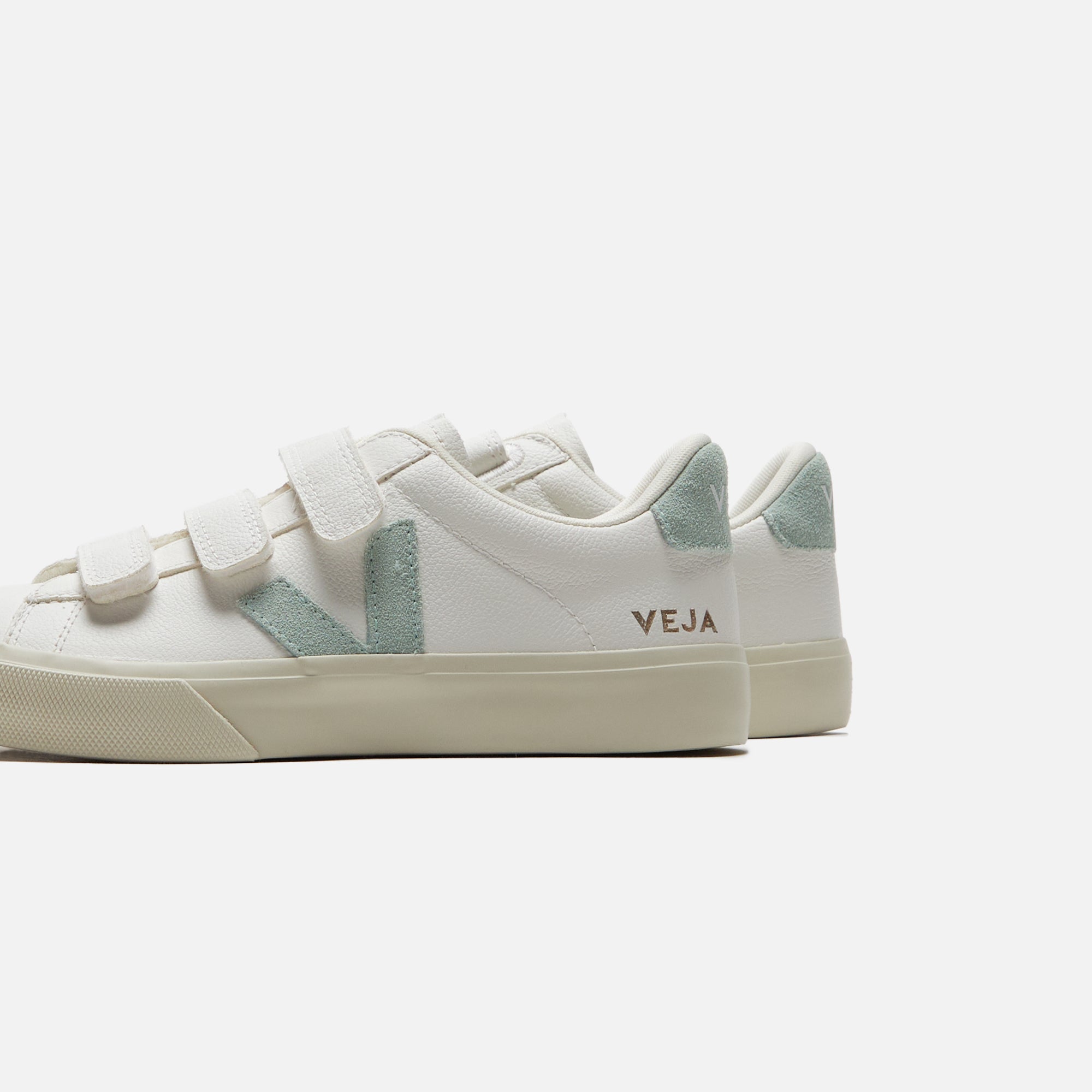 Veja Recife Chromefree Leather - White / Matcha