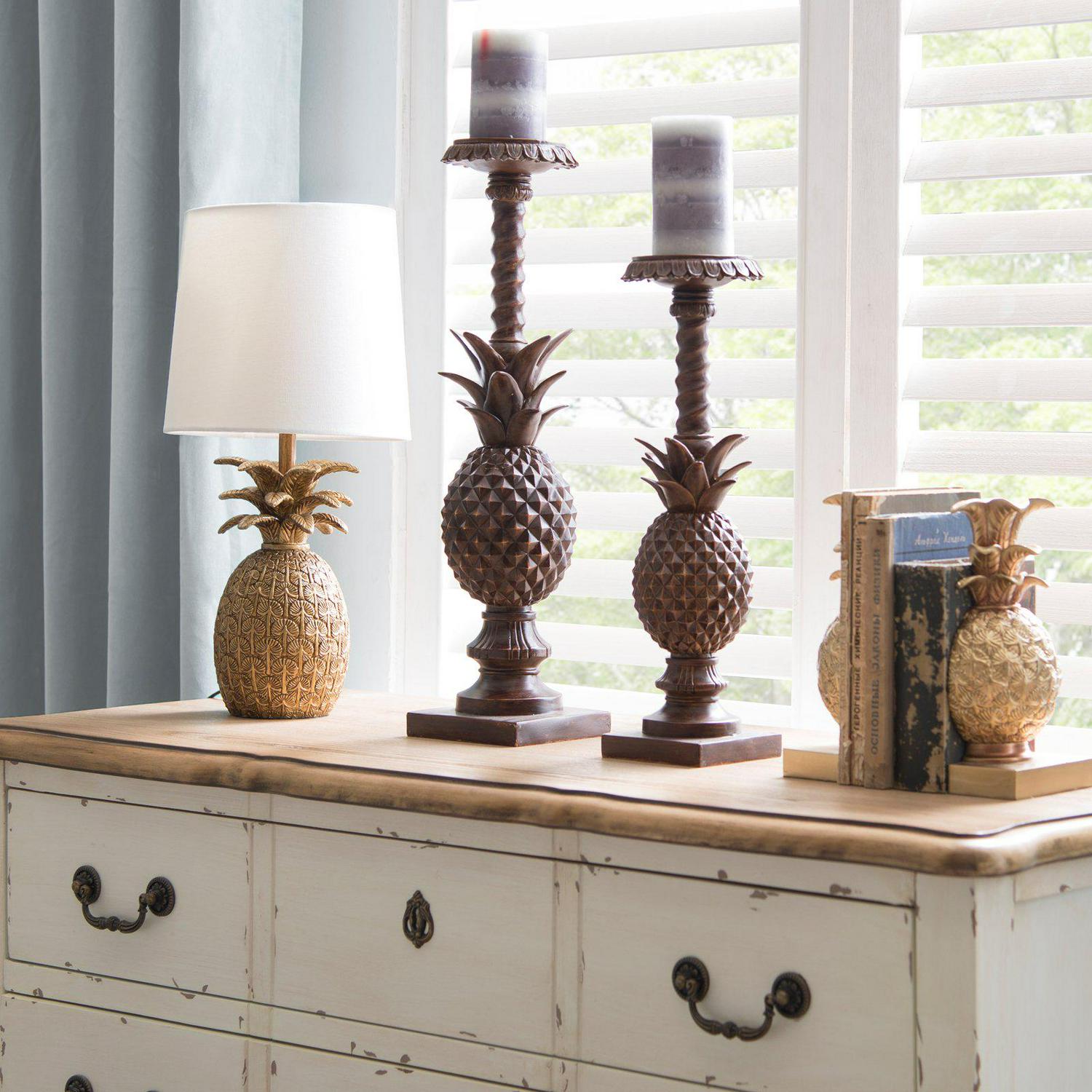 Desert Fields Resin Pineapple Table Lamp with Shade， 9 x 4.75 x 18 ， Black and Natural