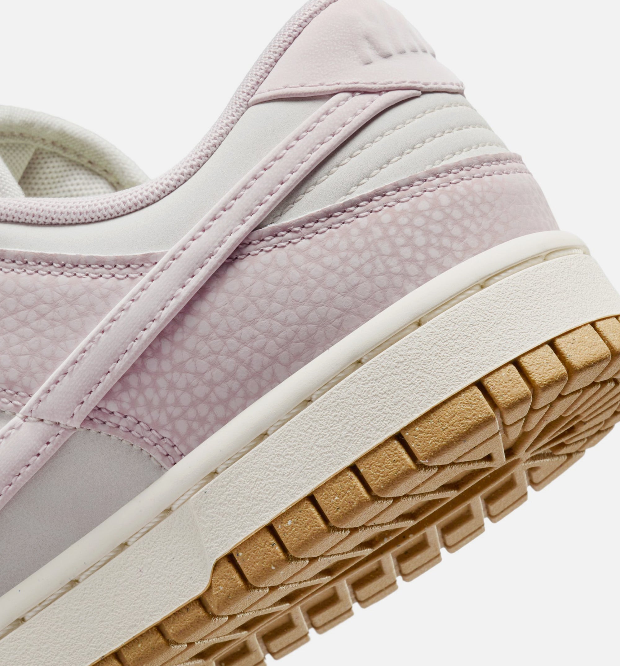 Dunk Low Premium Next Nature Womens Lifestyle Shoe - Light Bone/Gum Light Brown/Sail/Platinum Violet