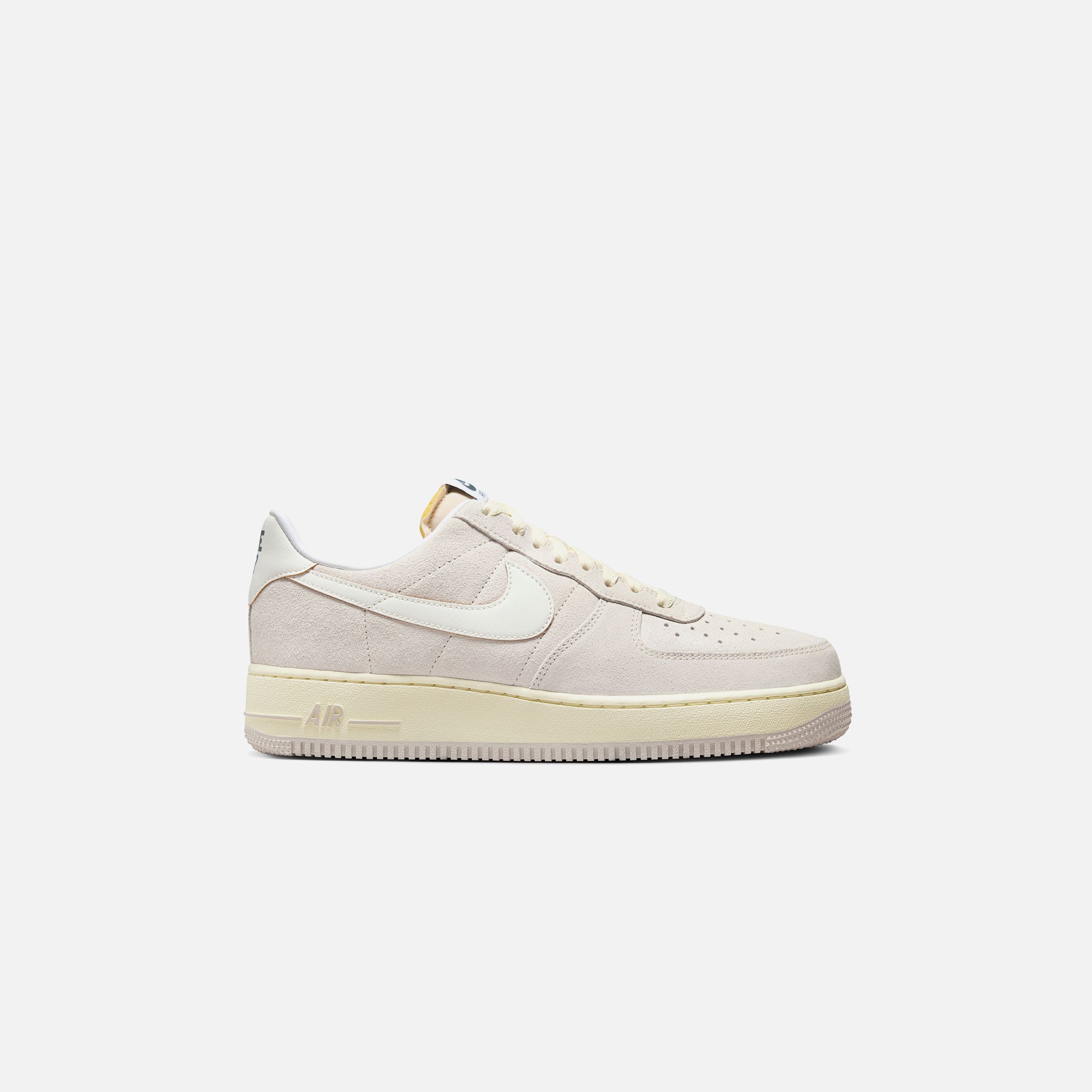 Nike Air Force 1 '07 - Light Orewood Brown / Sail / Coconut Milk