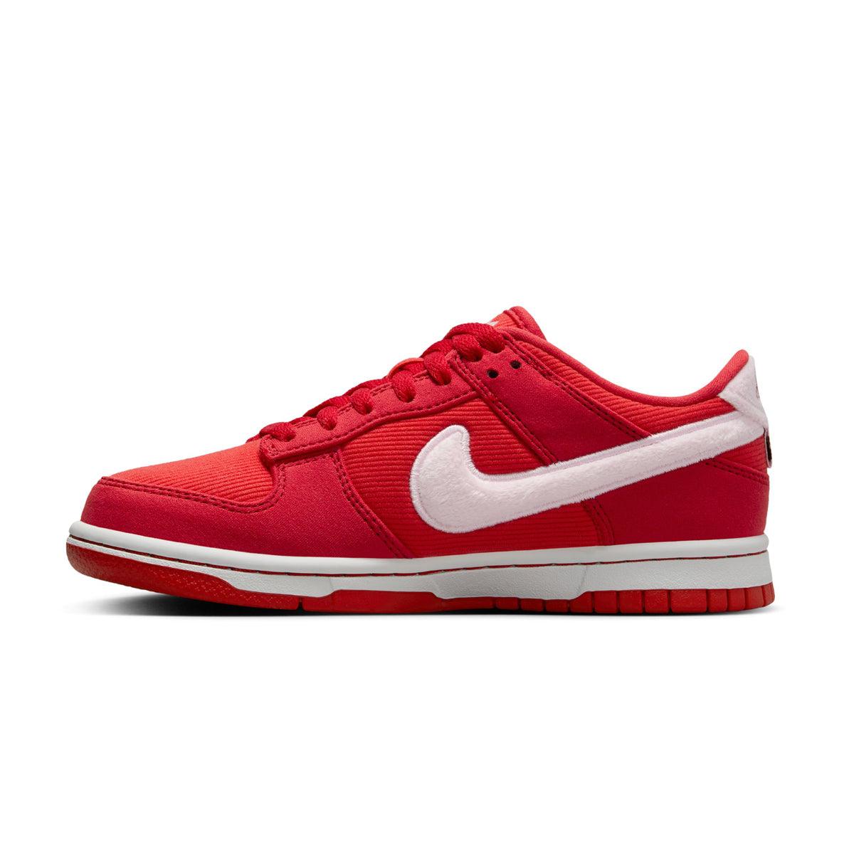 Kids Dunk Low 'Valentine’s Day'