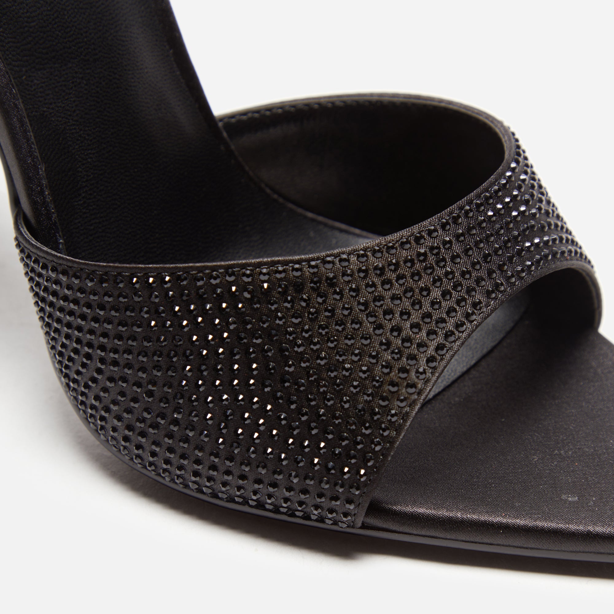 Femme LA Dubai Slipper - Black