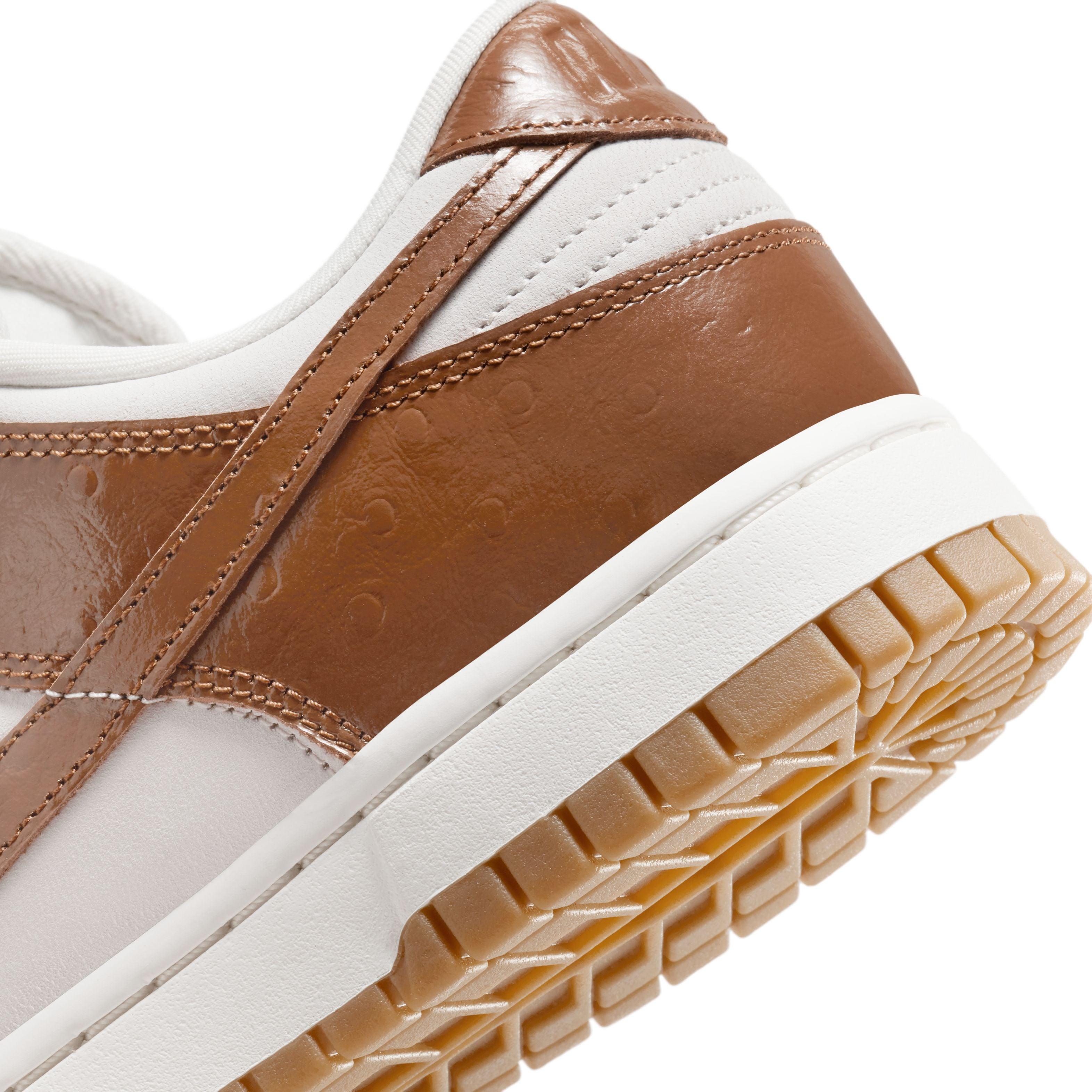 Wmns Dunk Low LX 'Ale Brown'