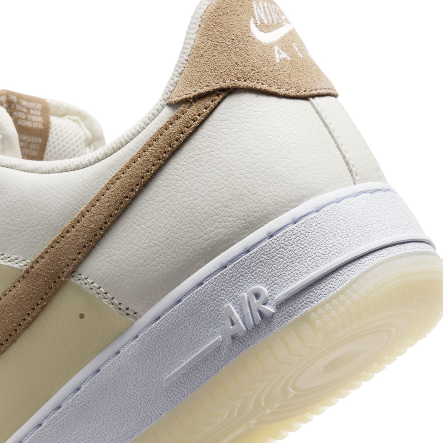 Air Force 1 '07 LV8 'Sail Khaki Coconut Milk'