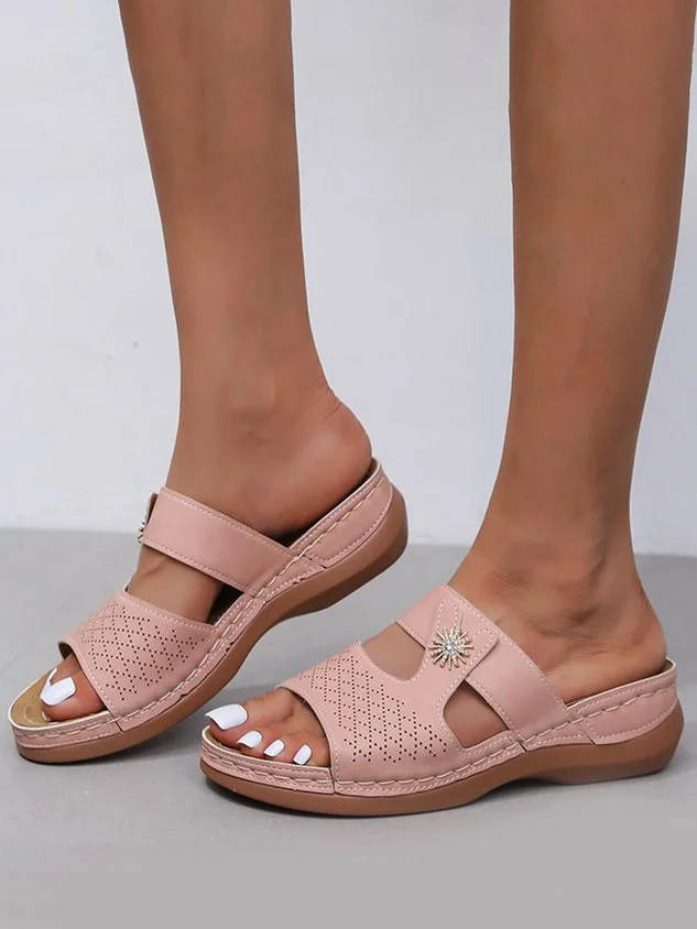 Comfortable Soft Sole Cutout Slipper Sandals