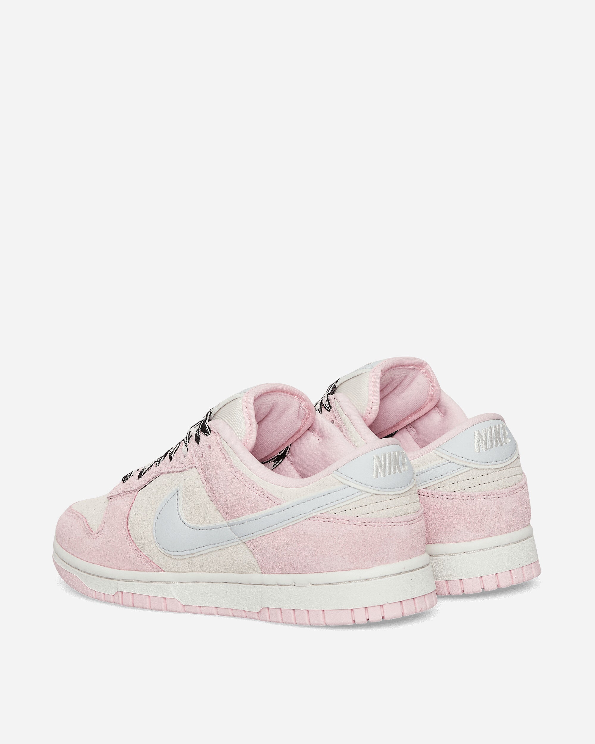 WMNS Dunk Low LX Sneakers Pink Foam