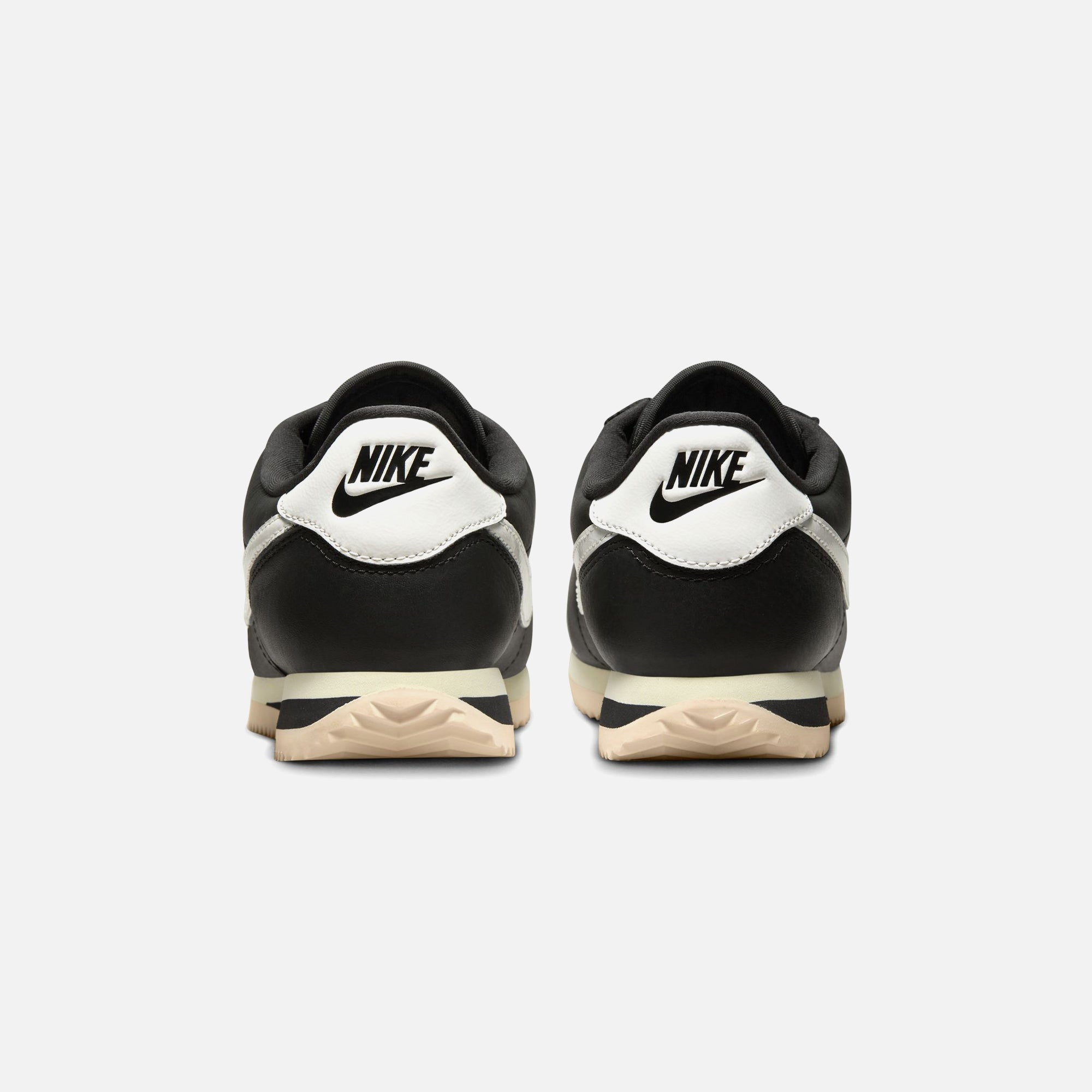 Nike WMNS Cortez 23 - Black / Alabaster / Sail