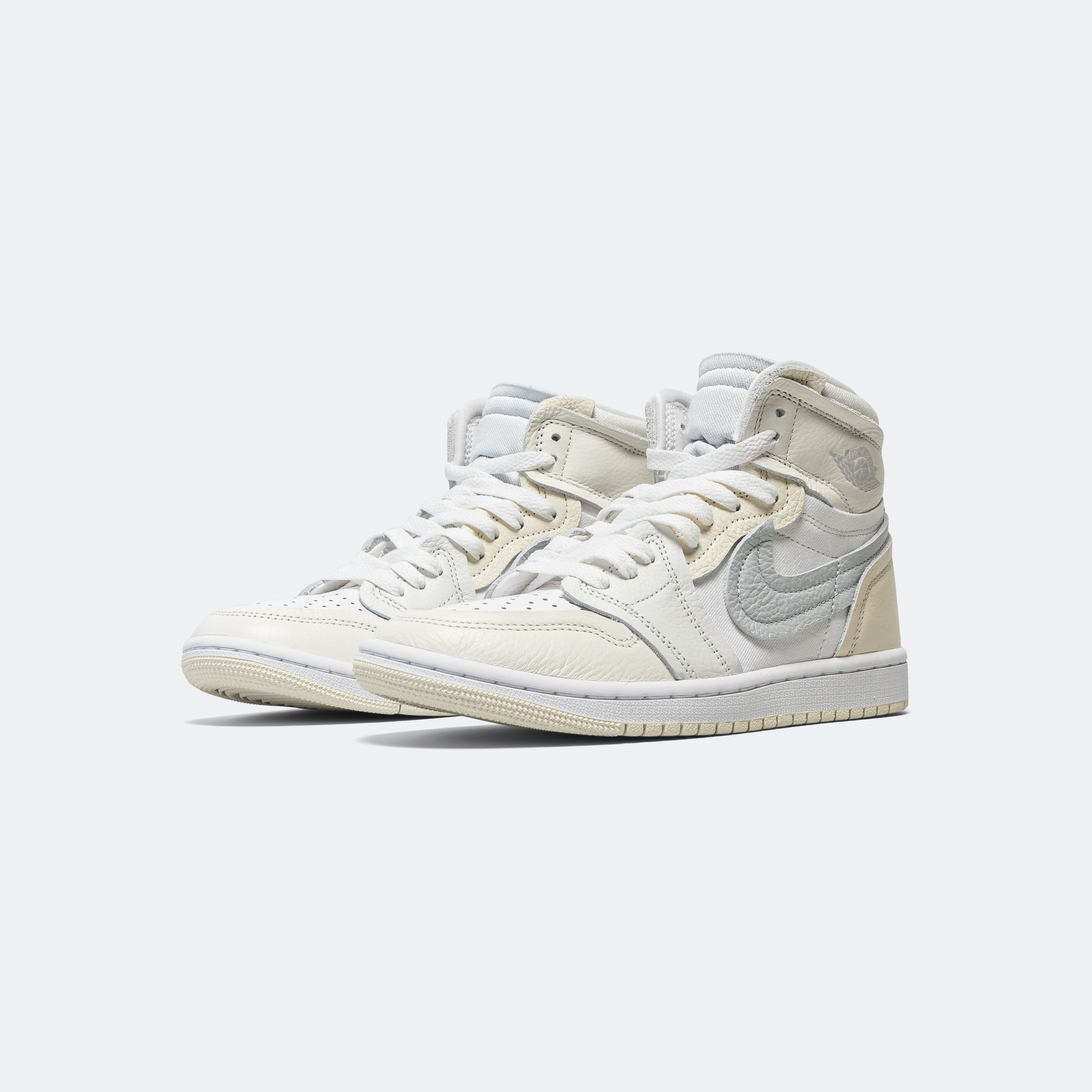 Womens Air Jordan 1 MM High - White/Platinum-Sail-Coconut Milk