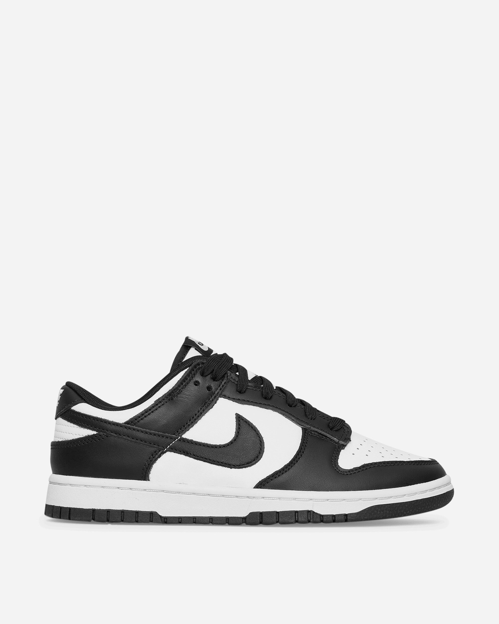 WMNS Dunk Low Sneakers White / Black