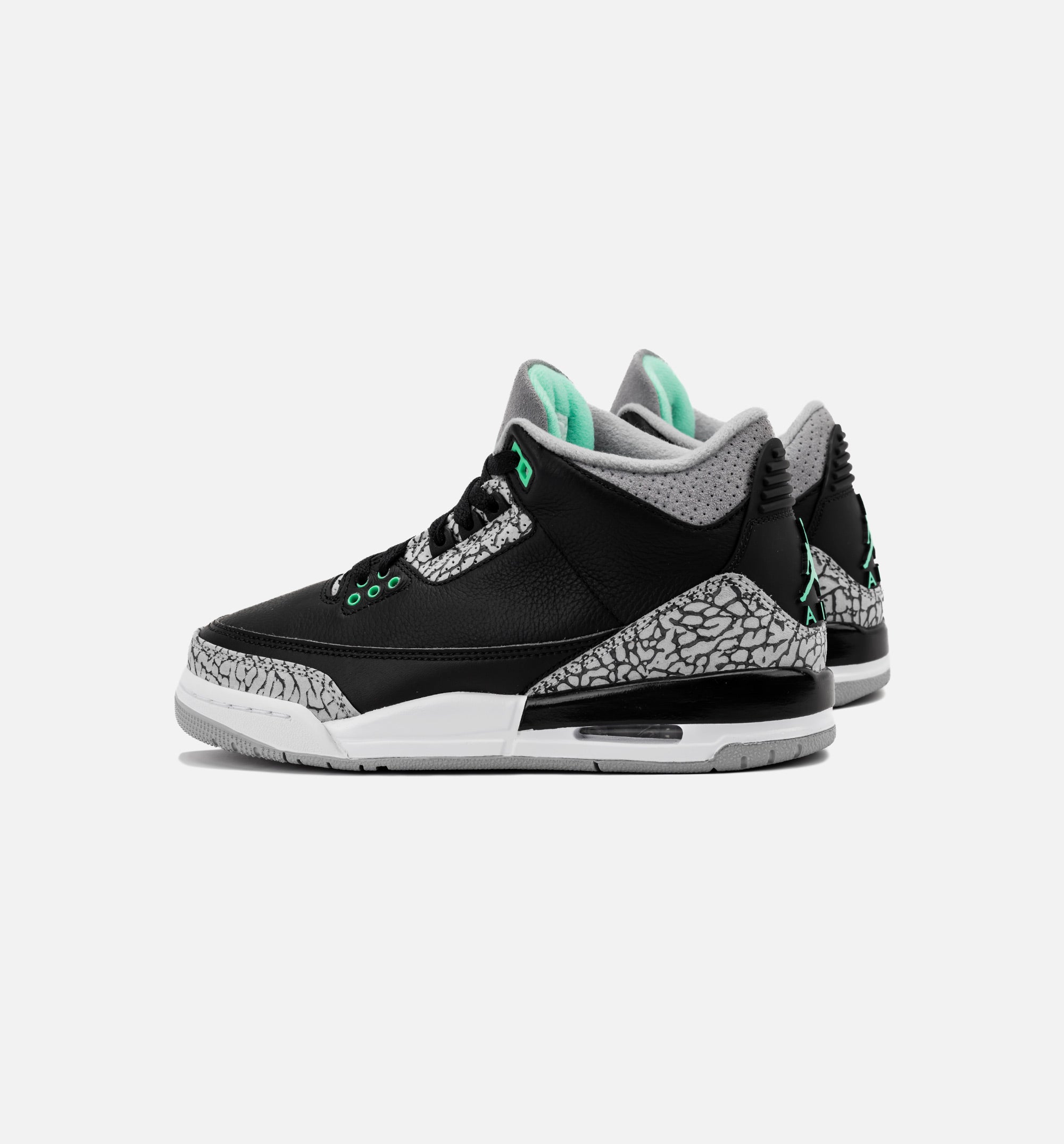 Air Jordan 3 Retro Green Glow Grade School Lifestyle Shoe - Black/Green Glow/Wolf Grey/White