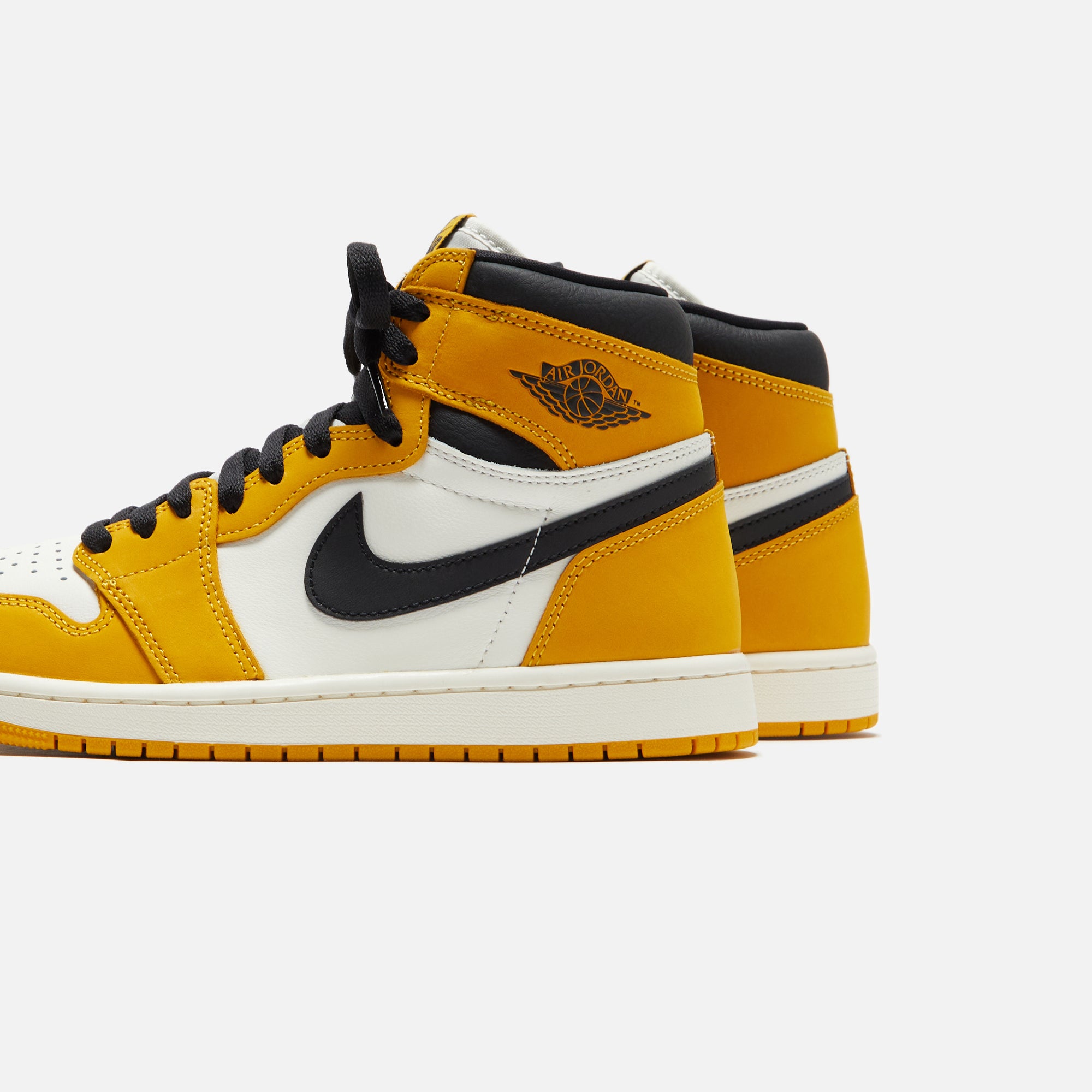 Nike Air Jordan 1 Retro High OG RMSTD  - Yellow Ochre / Black / Sail