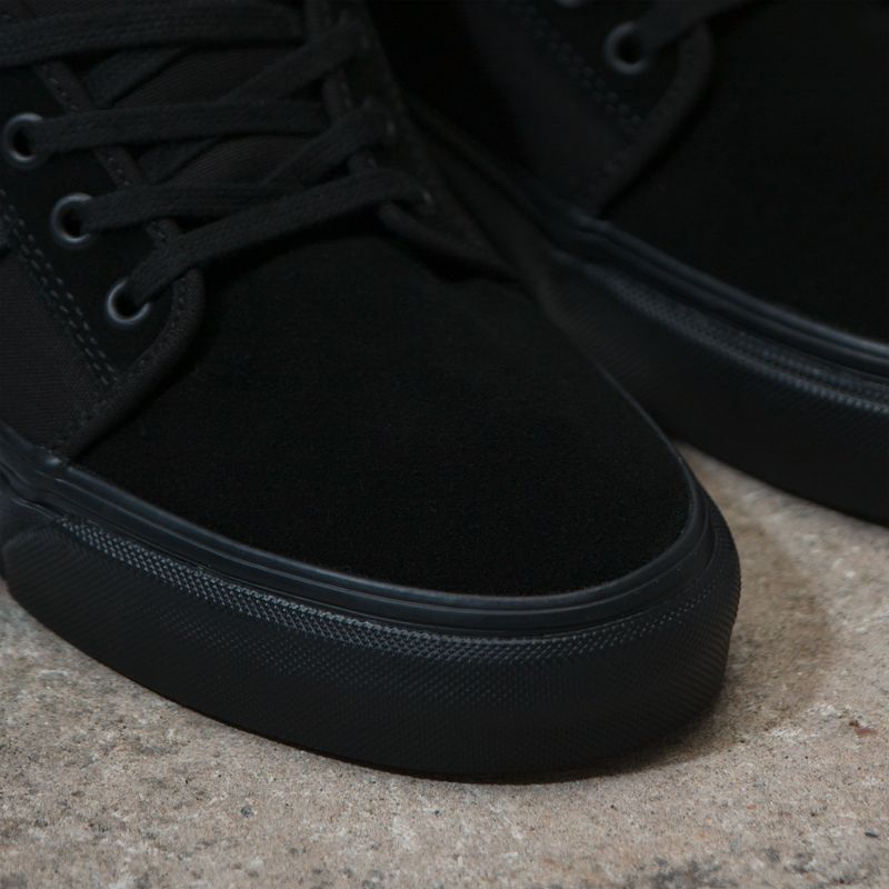 Skate Chukka Low