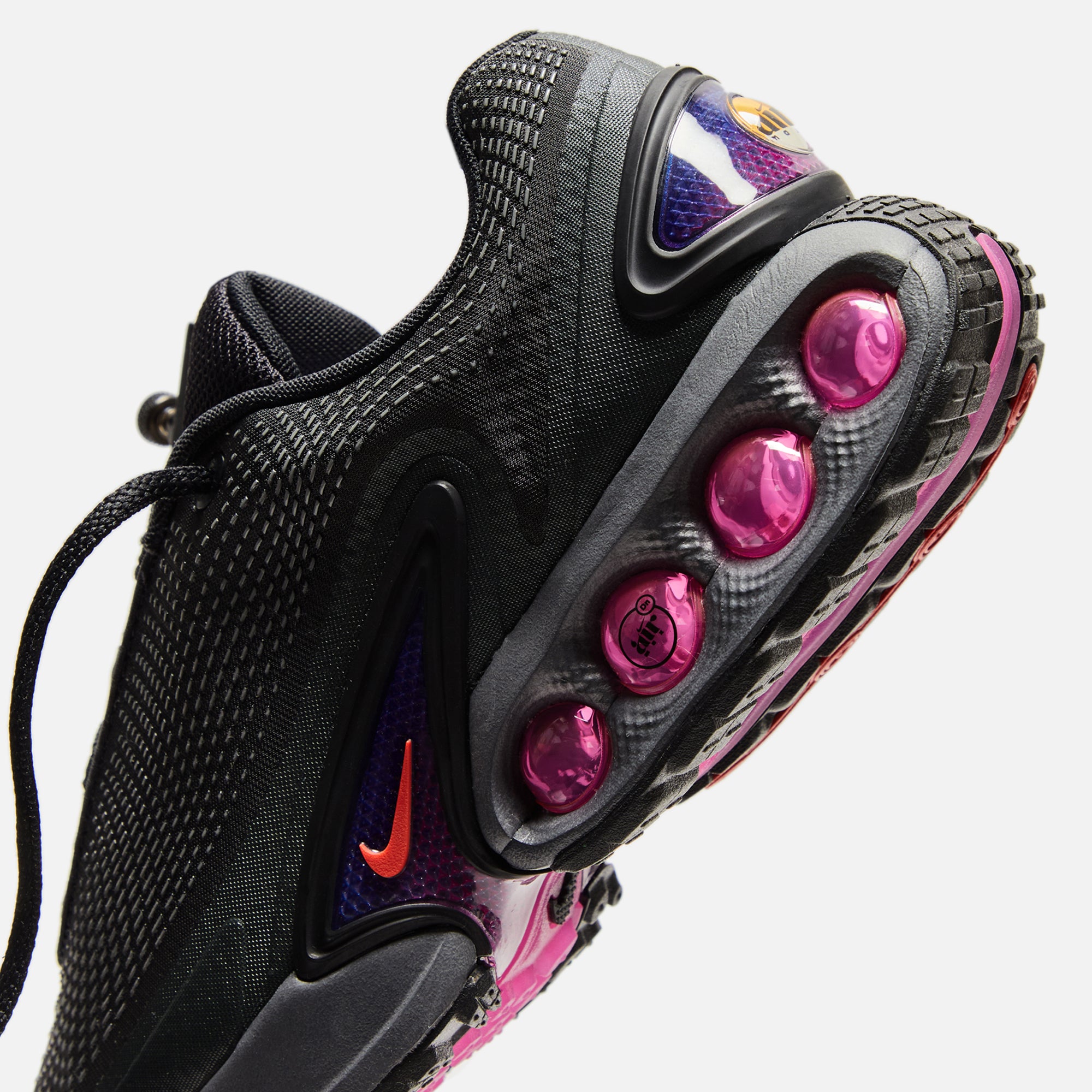 Nike Air Max DN - Black / Dark Smoke Grey / Anthracite / Light Crimson