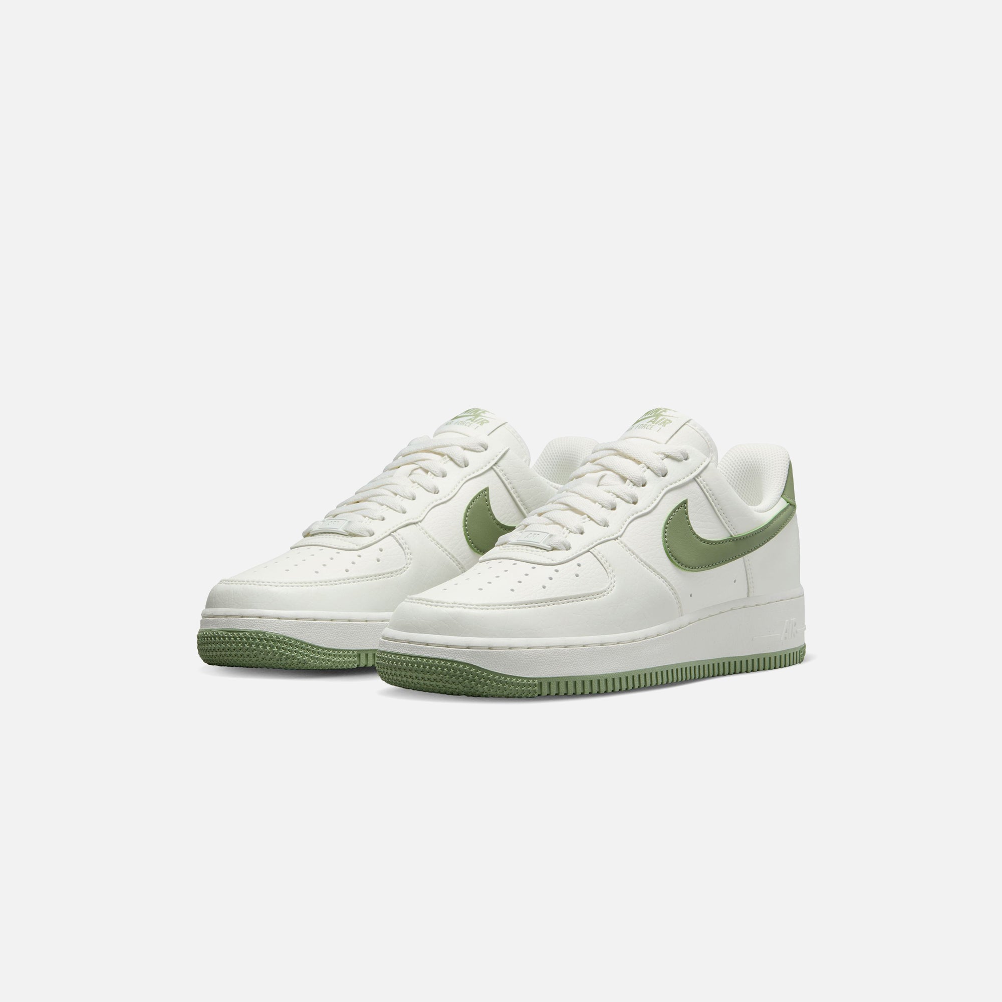 Nike WMNS Air Force 1 '07 SE - Sail / Oil Green / Sail