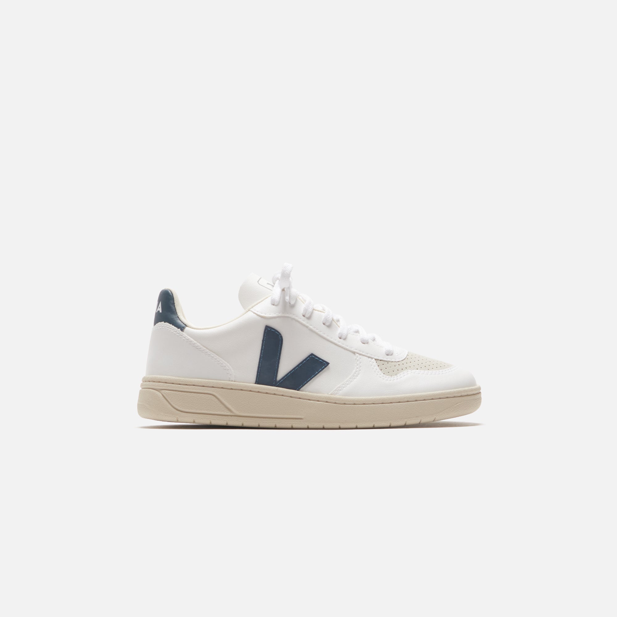 Veja V10 - White California