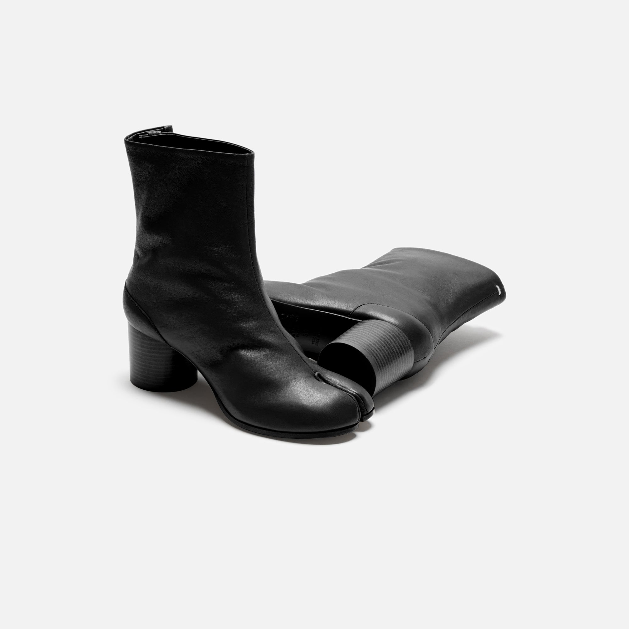 Maison Margiela Tabi Ankle Boots – Black