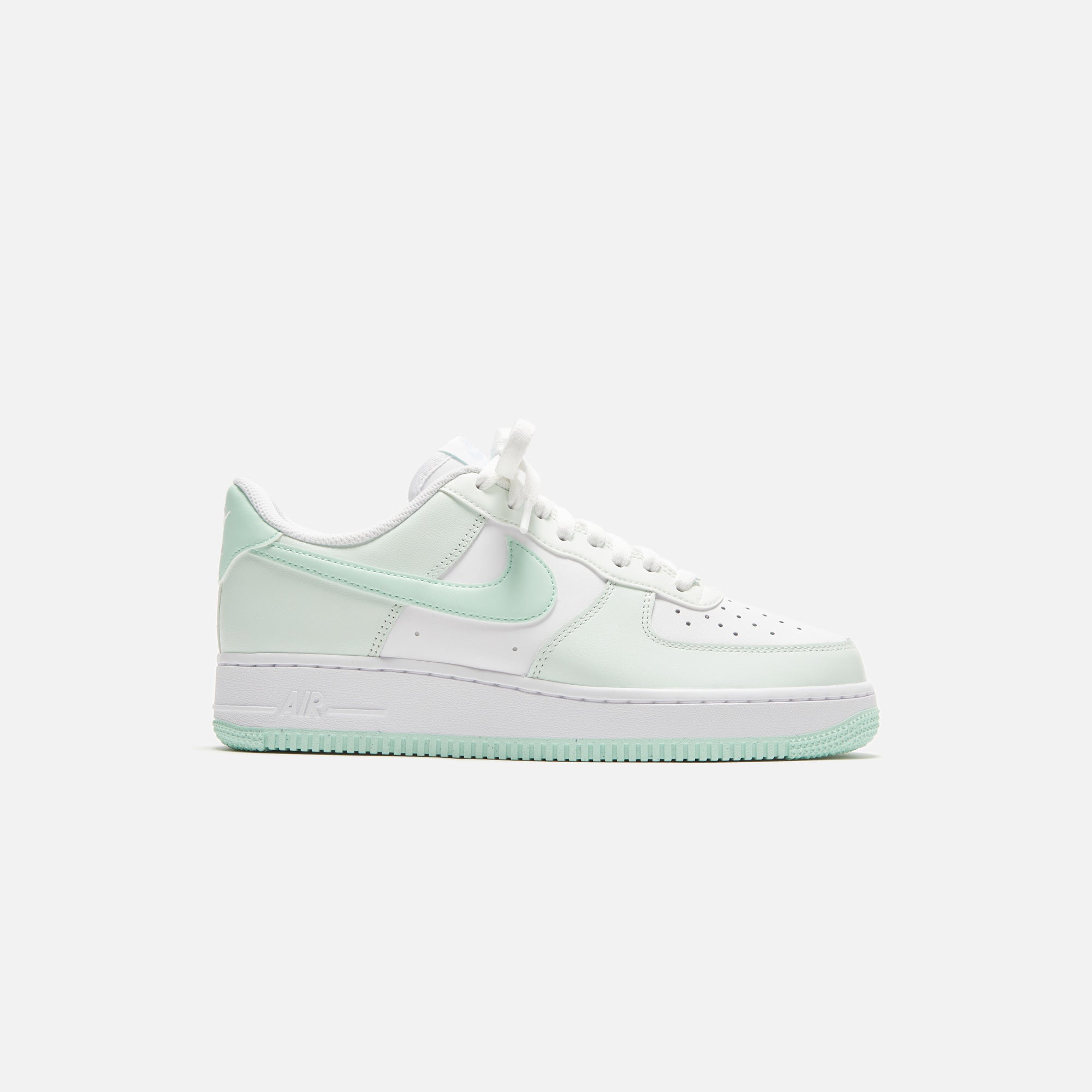 Nike Air Force 1 `07 - Barely Green / Mint Foam / White