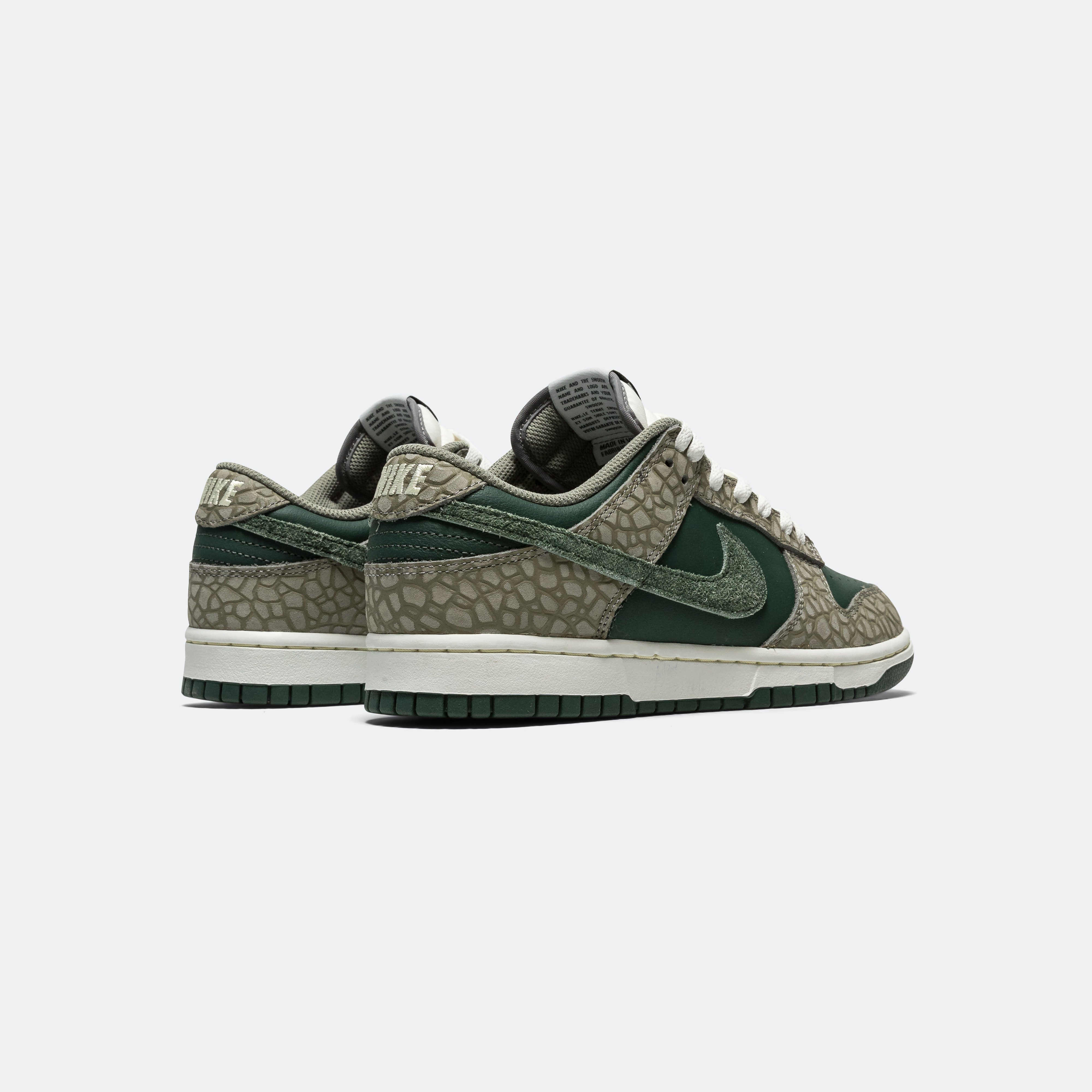 Dunk Low Retro PRM - Dark Stucco/Vintage Green-Summit White