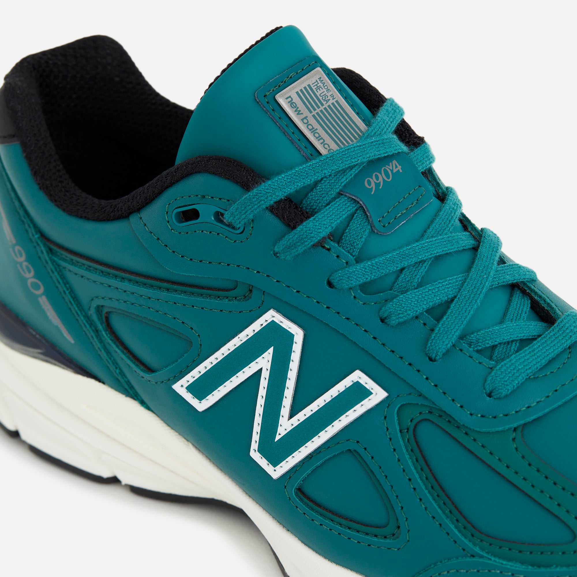 New Balance 990v4 Made in USA - Vintage Teal / White